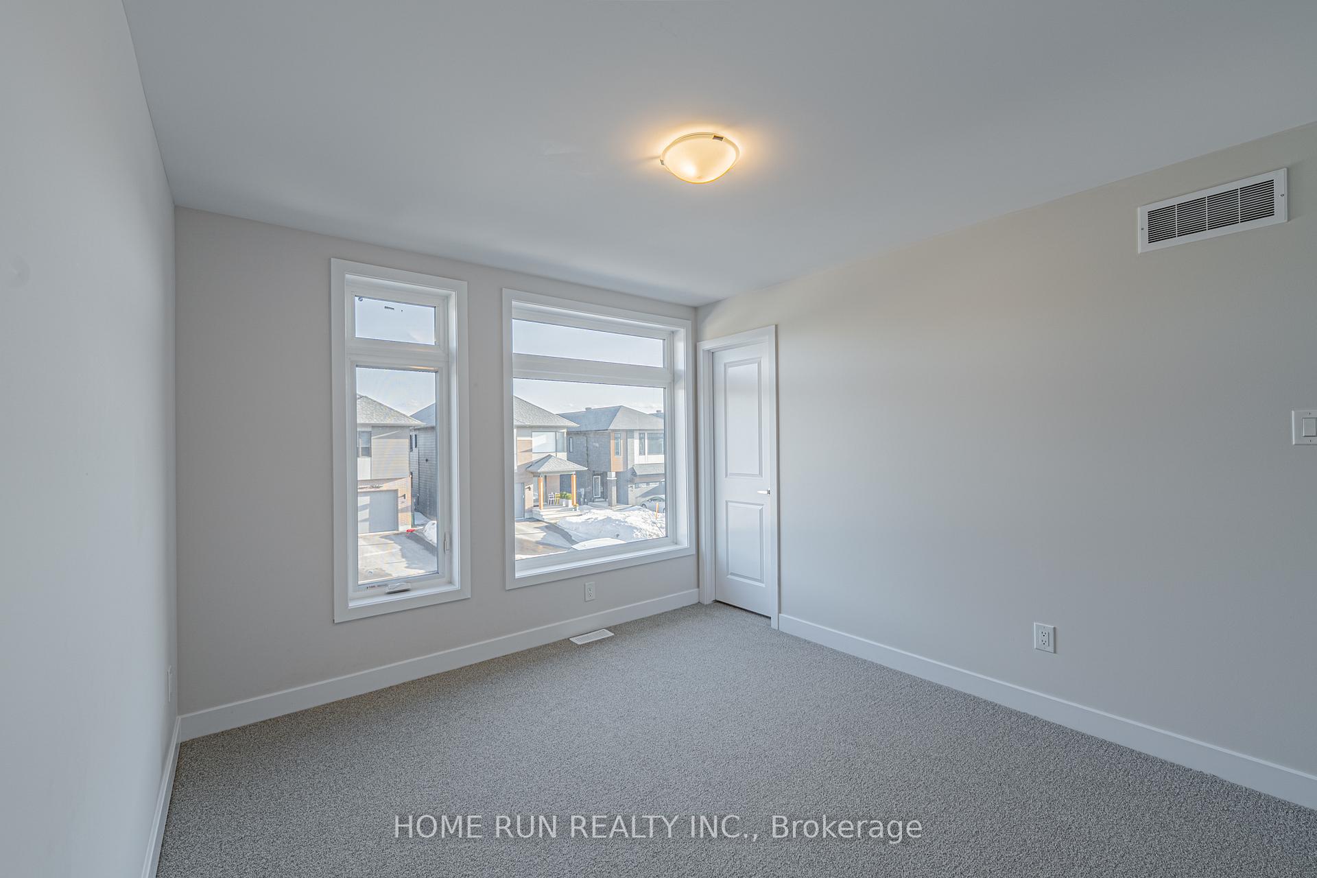 Photo 35 of 23 Whooping Crane Ridge, Ottawa, Riverside South/Gloucester Glen — HOMEH