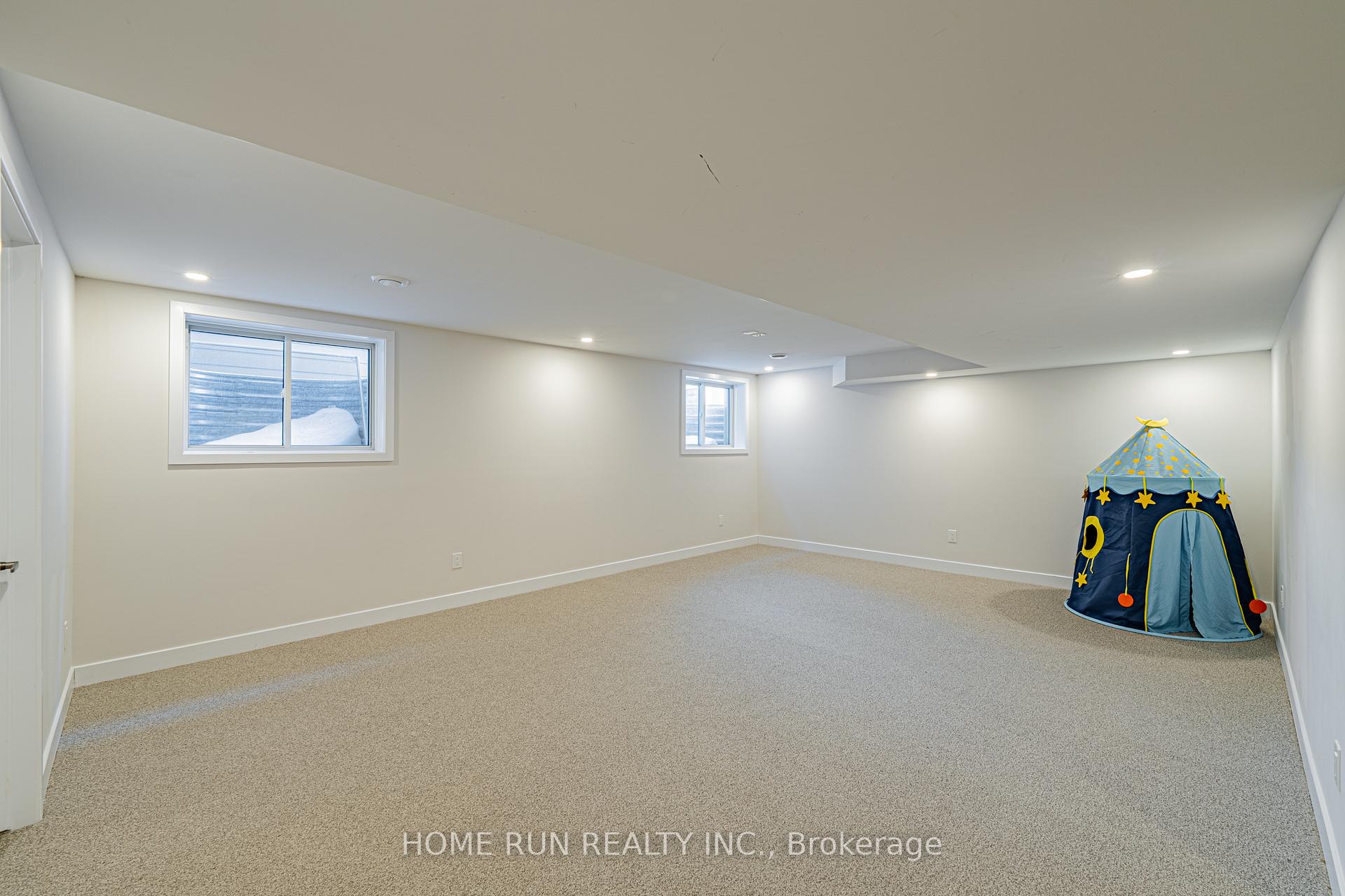 Photo 38 of 23 Whooping Crane Ridge, Ottawa, Riverside South/Gloucester Glen — HOMEH