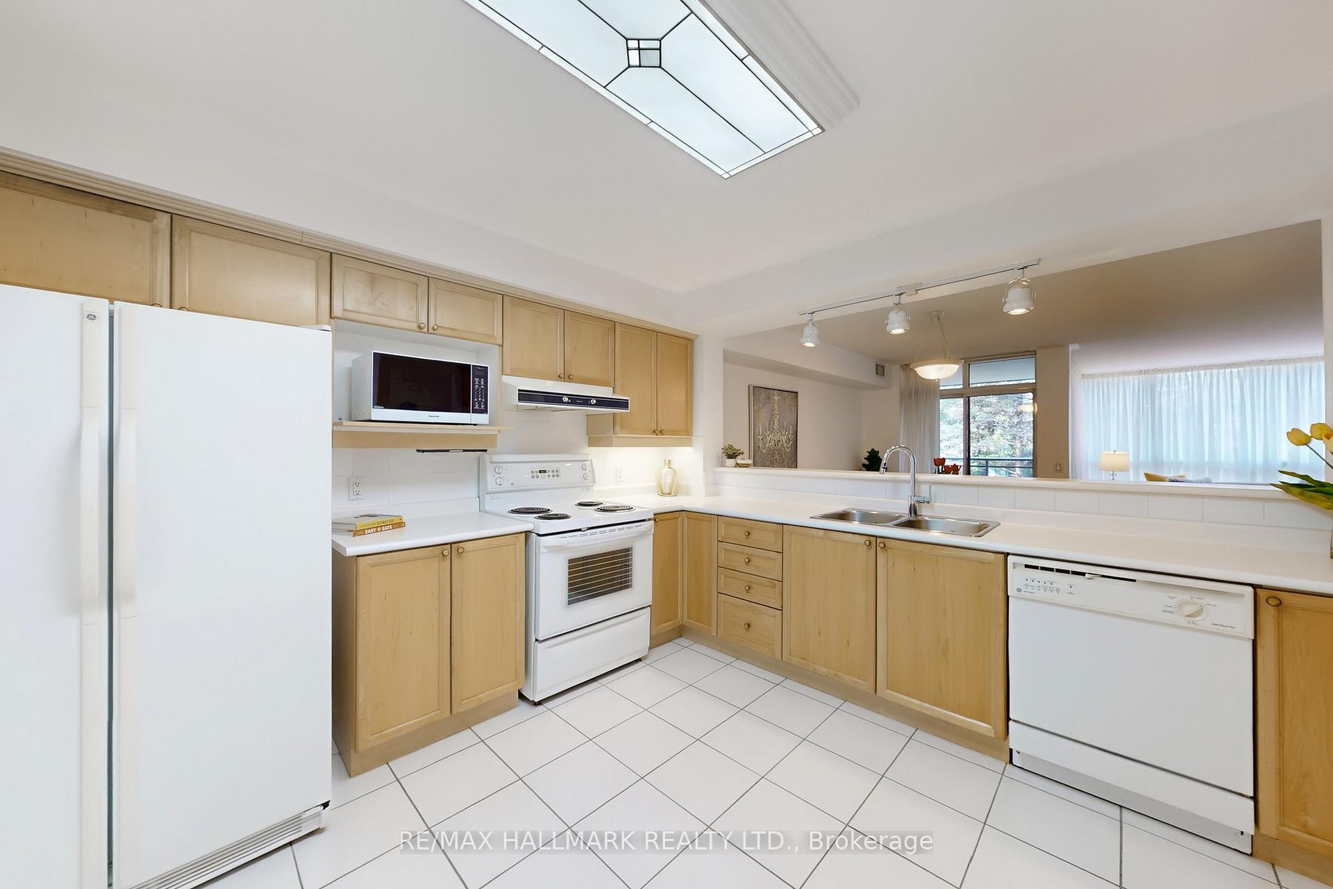 Photo 11 of Unit 202, 50 The Boardwalk Way, Markham, Greensborough — HOMEH