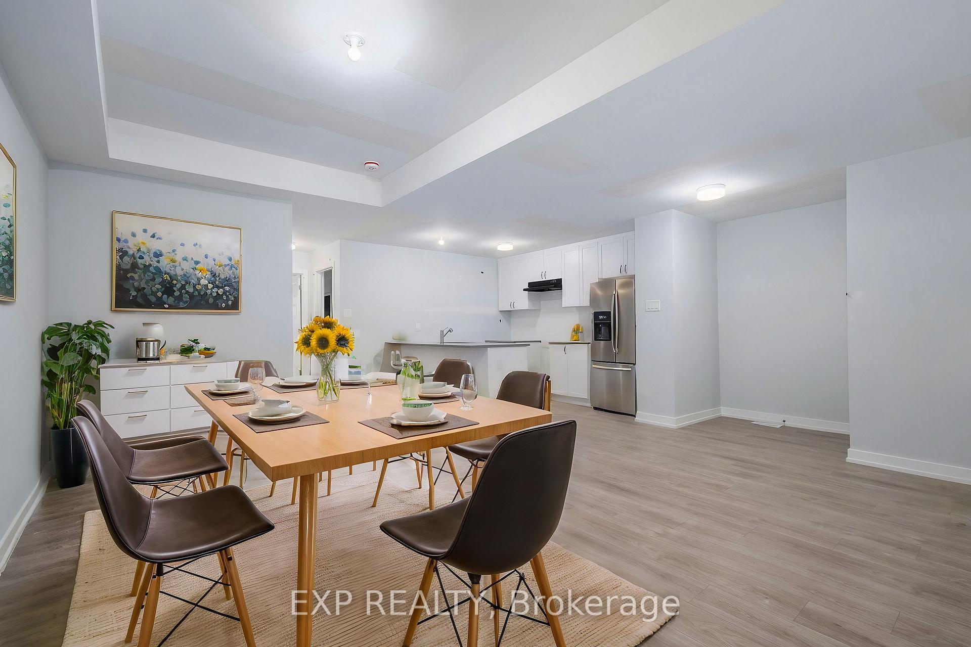 Photo 7 of 221 David Lewis Private, Ottawa, Avalon West — HOMEH