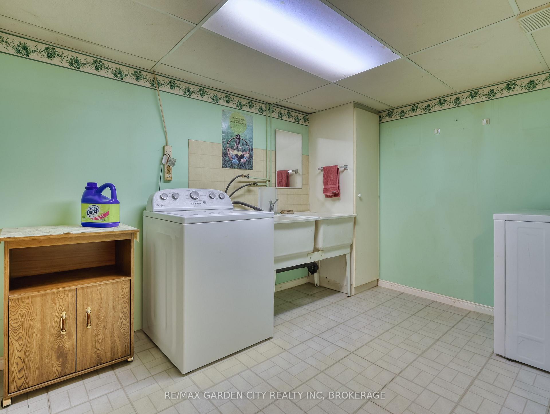 Photo 28 of 575 Vine Street, St. Catharines, Vine/Linwell — HOMEH
