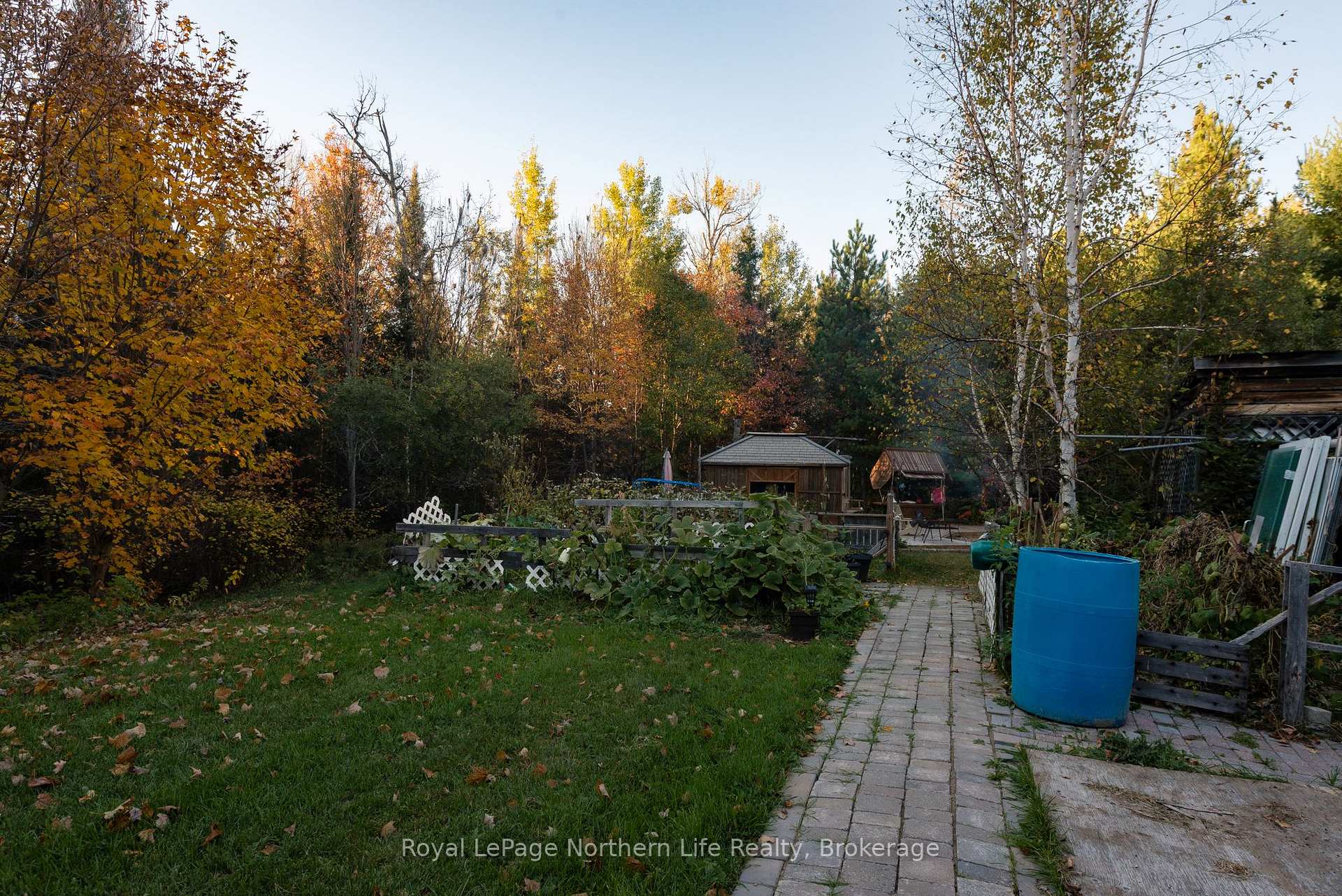 Photo 11 of 903 Highway 17 E, Bonfield — HOMEH