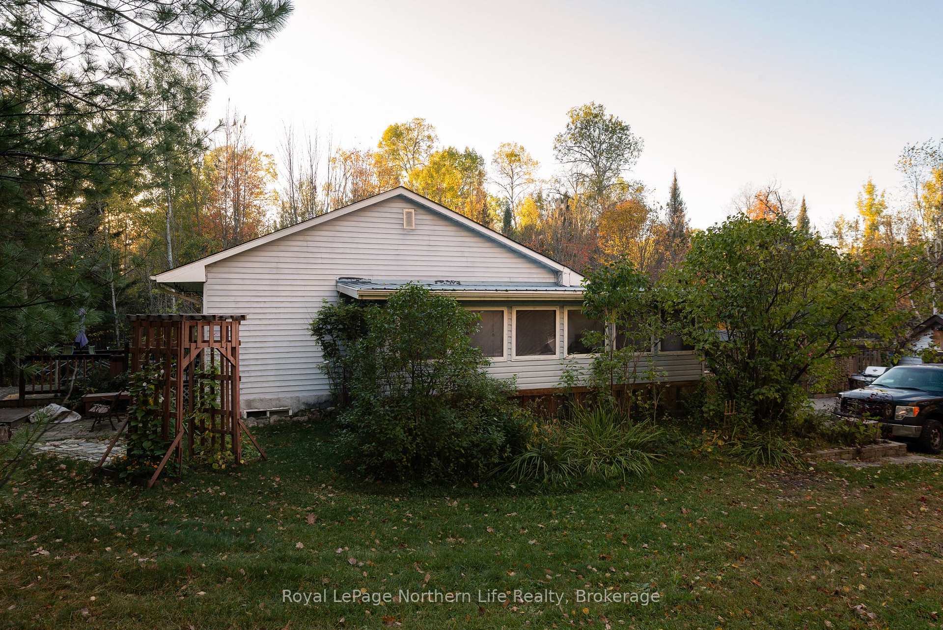 Photo 16 of 903 Highway 17 E, Bonfield — HOMEH