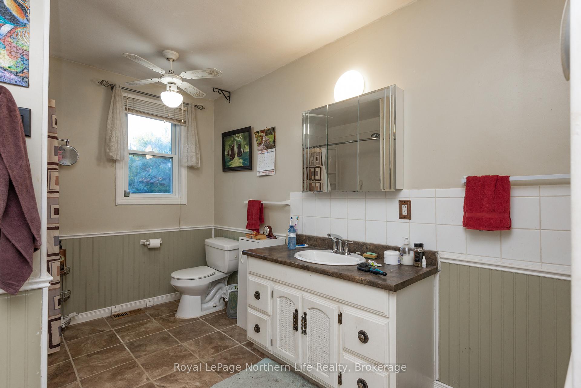 Photo 35 of 903 Highway 17 E, Bonfield — HOMEH