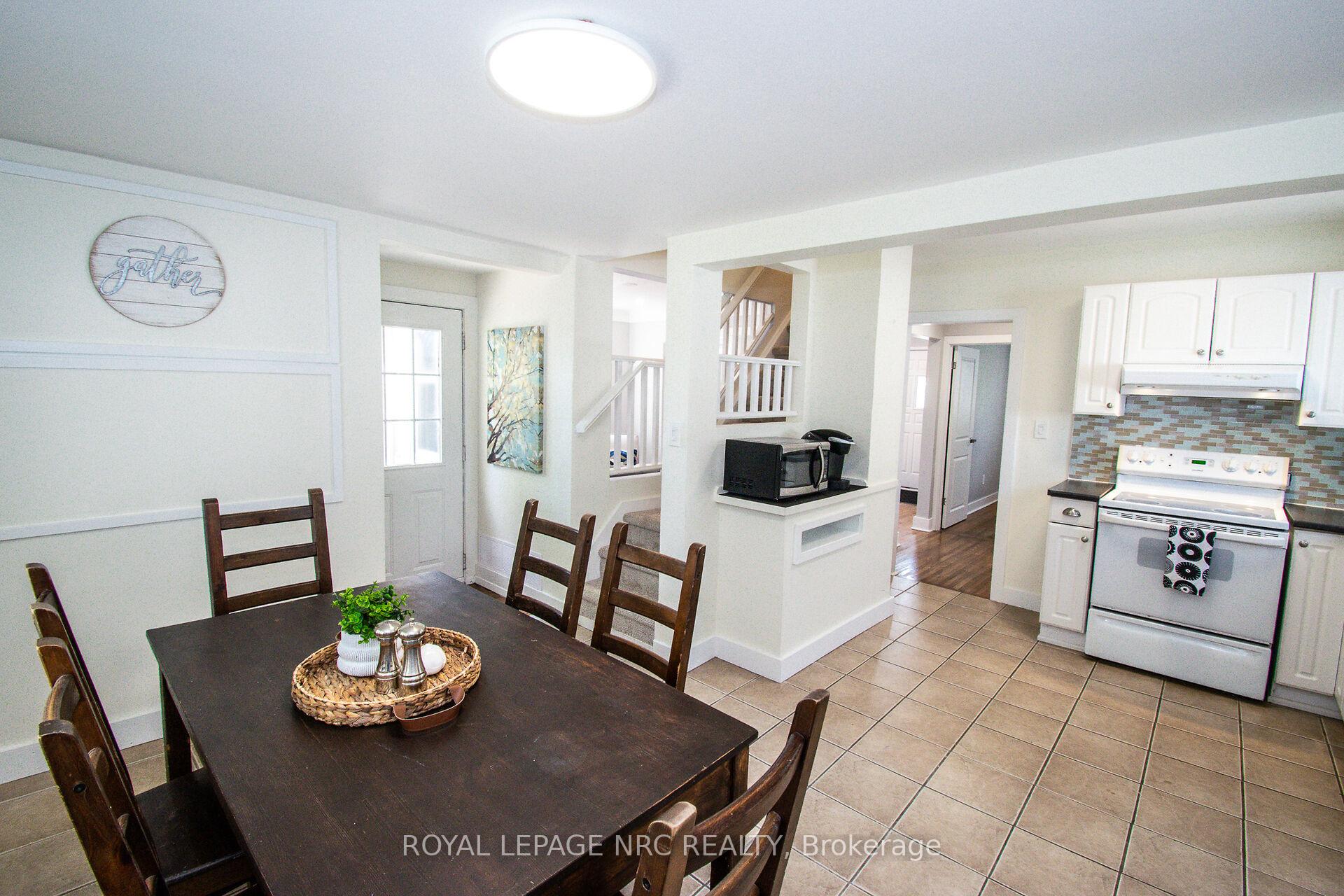 Photo 12 of 57 Hamilton Street, St. Catharines, Western Hill — HOMEH