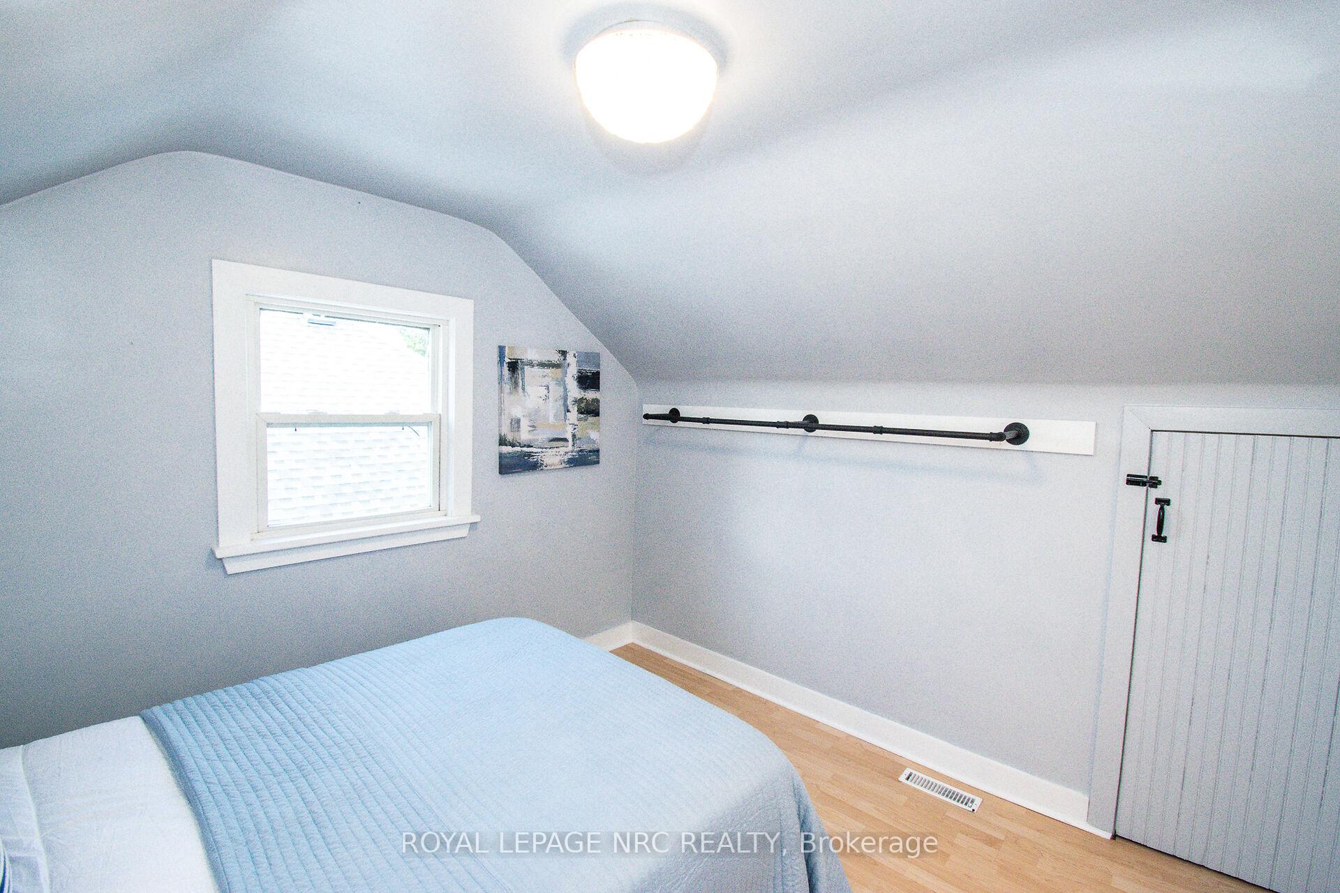 Photo 27 of 57 Hamilton Street, St. Catharines, Western Hill — HOMEH