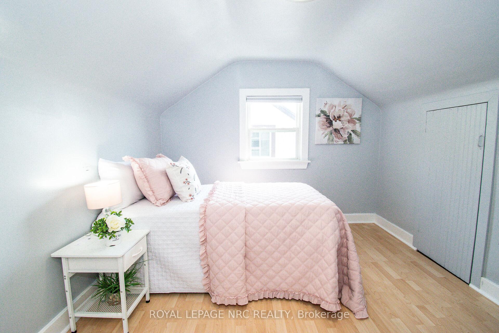 Photo 28 of 57 Hamilton Street, St. Catharines, Western Hill — HOMEH