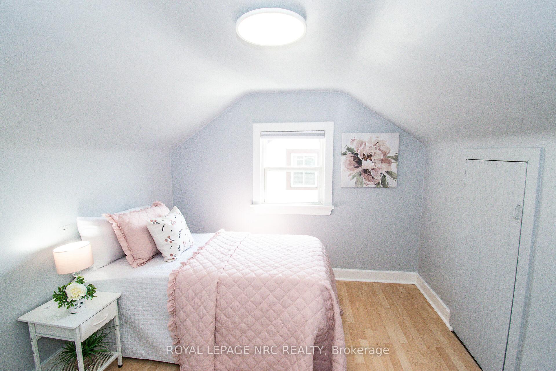 Photo 30 of 57 Hamilton Street, St. Catharines, Western Hill — HOMEH