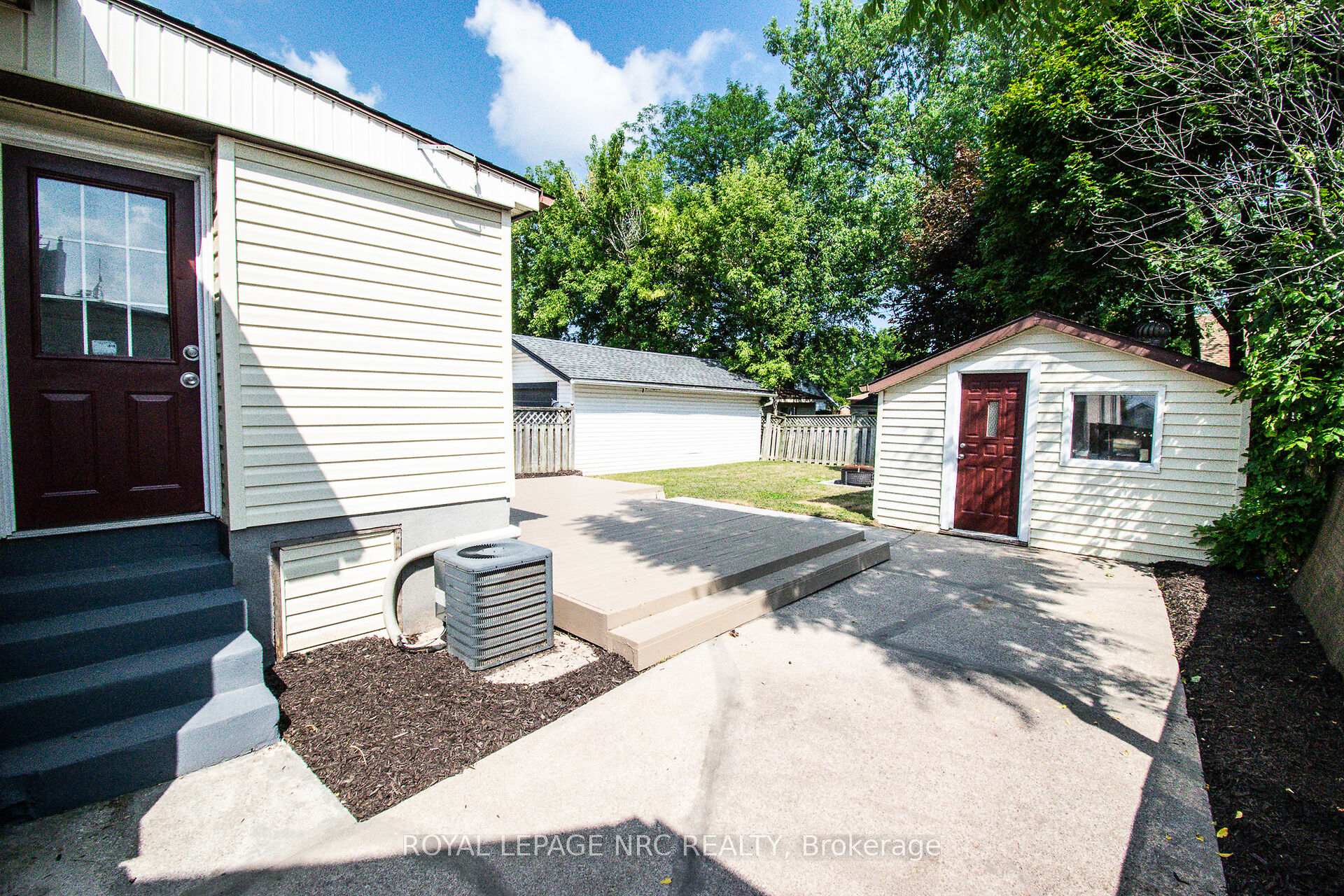 Photo 39 of 57 Hamilton Street, St. Catharines, Western Hill — HOMEH