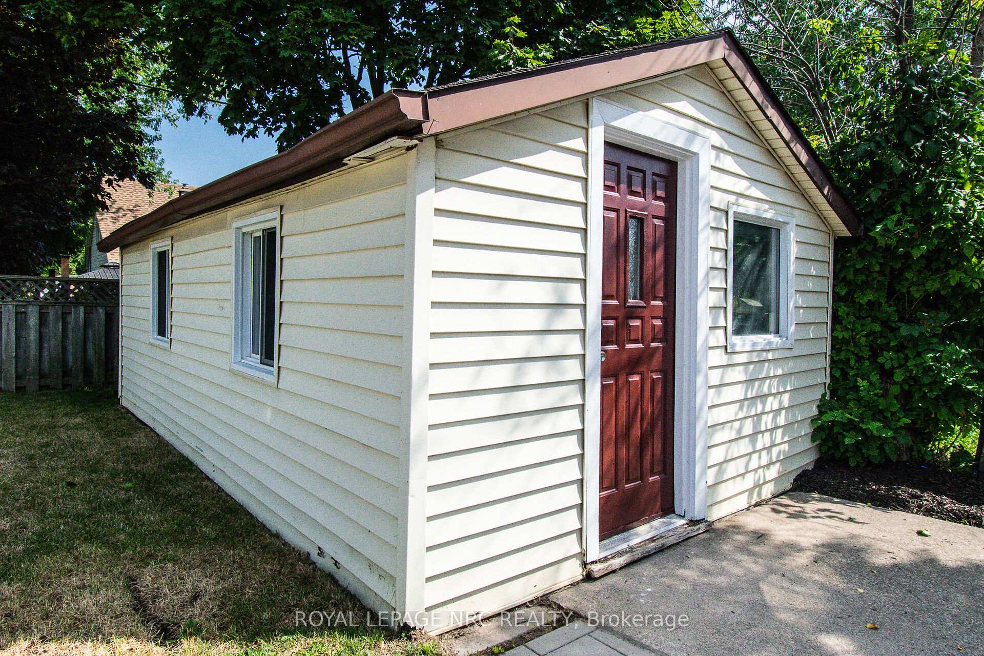 Photo 43 of 57 Hamilton Street, St. Catharines, Western Hill — HOMEH