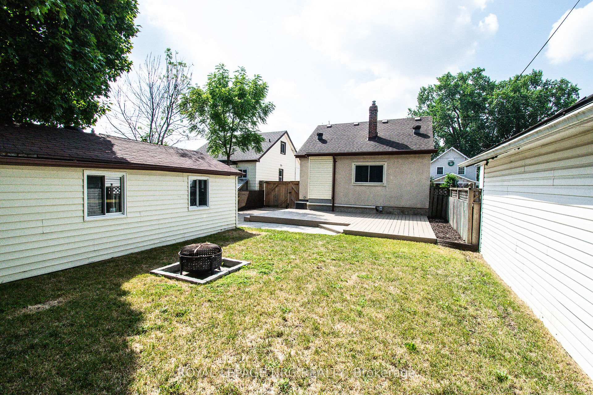 Photo 46 of 57 Hamilton Street, St. Catharines, Western Hill — HOMEH