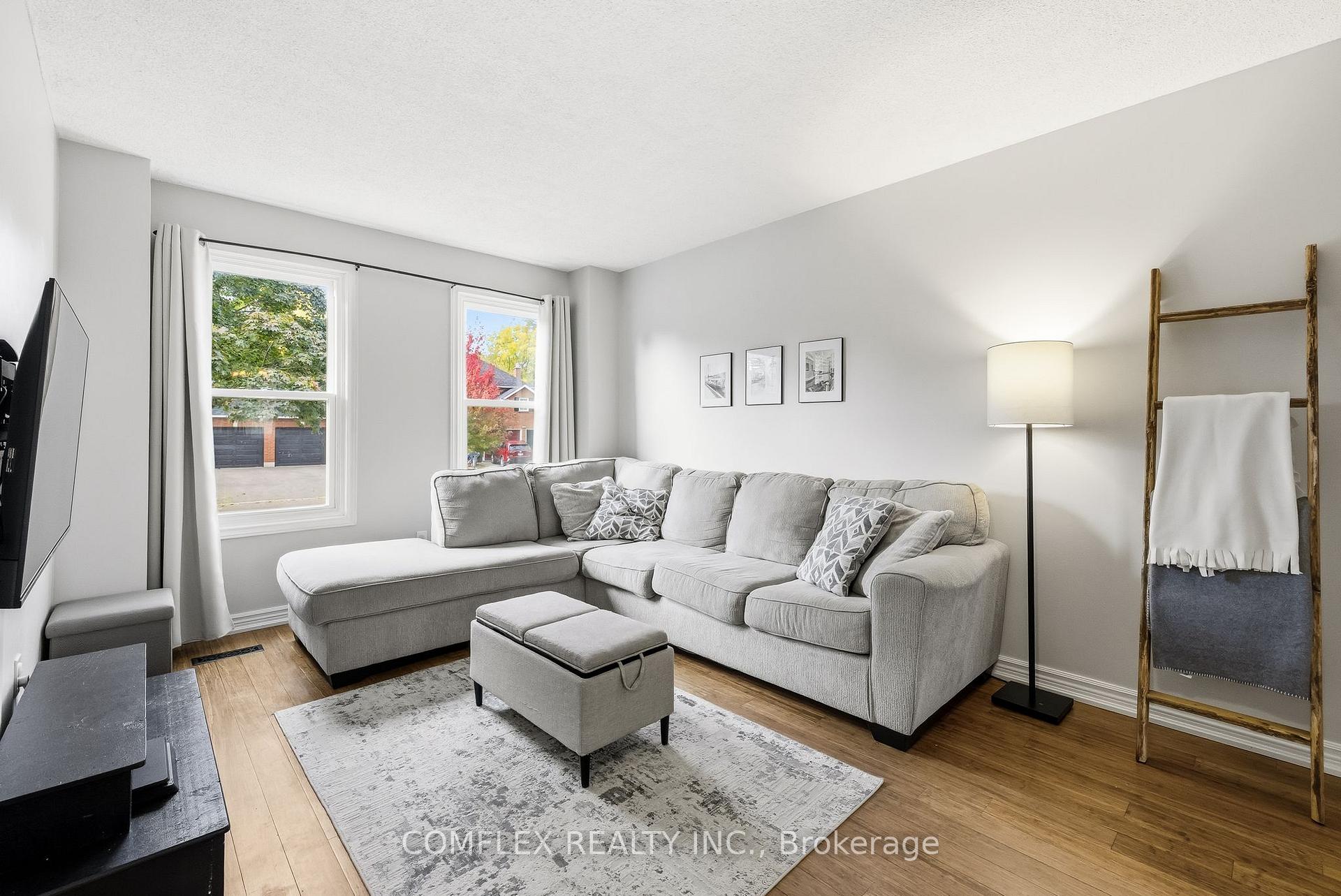 Photo 12 of 16 Orchard Park Drive, Clarington, Bowmanville — HOMEH