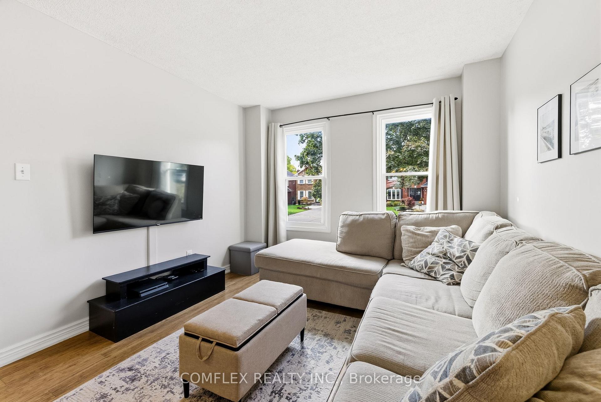 Photo 13 of 16 Orchard Park Drive, Clarington, Bowmanville — HOMEH