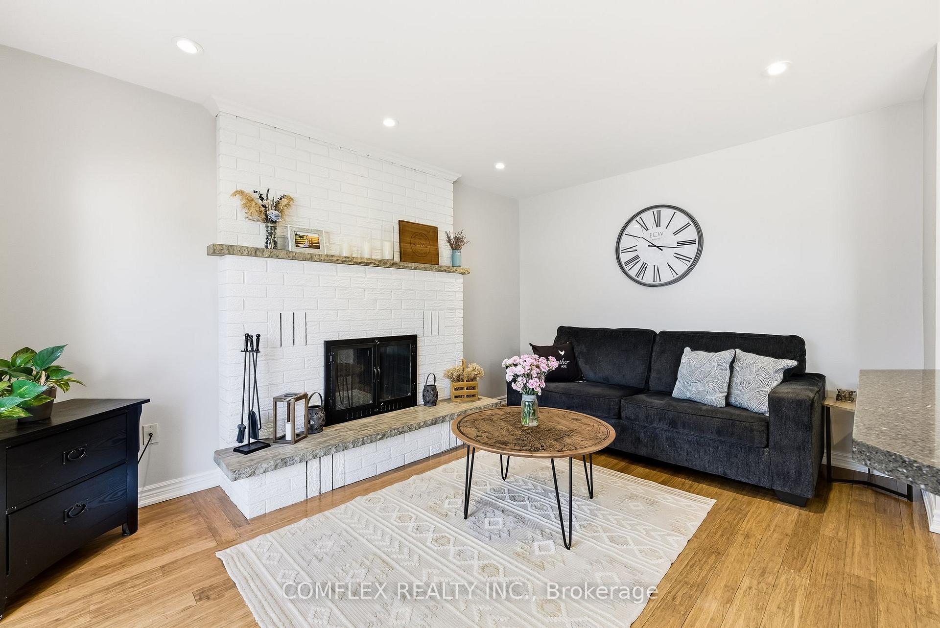 Photo 26 of 16 Orchard Park Drive, Clarington, Bowmanville — HOMEH