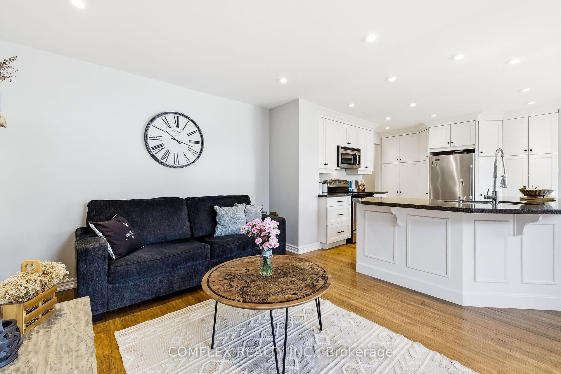 Photo 28 of 16 Orchard Park Drive, Clarington, Bowmanville — HOMEH