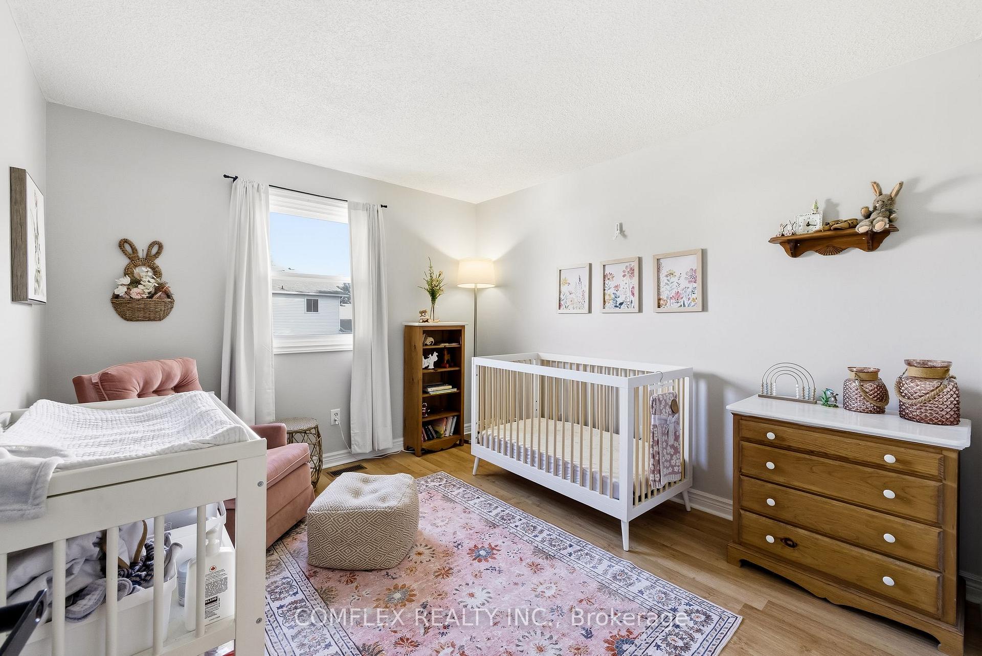 Photo 33 of 16 Orchard Park Drive, Clarington, Bowmanville — HOMEH