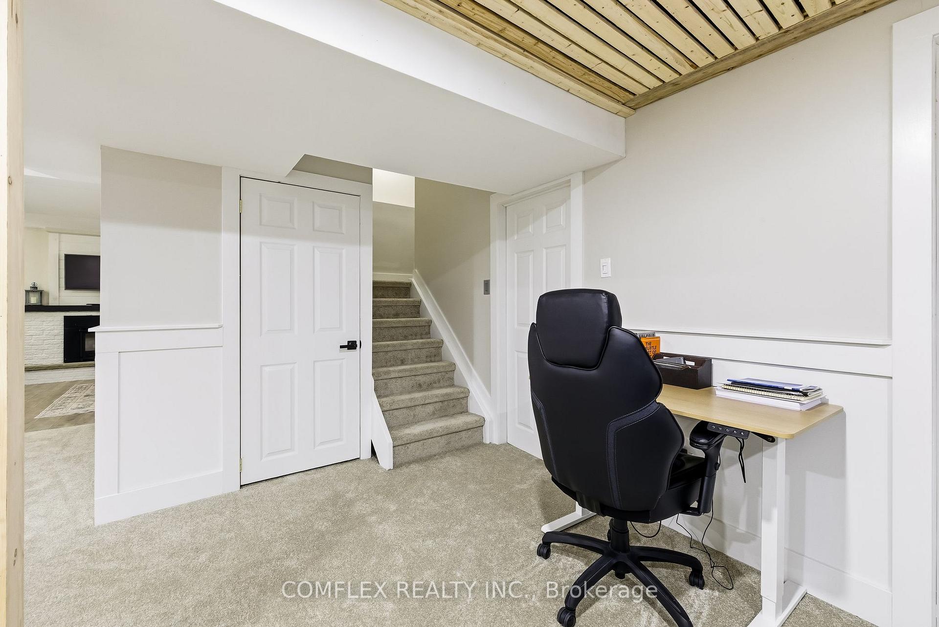 Photo 35 of 16 Orchard Park Drive, Clarington, Bowmanville — HOMEH
