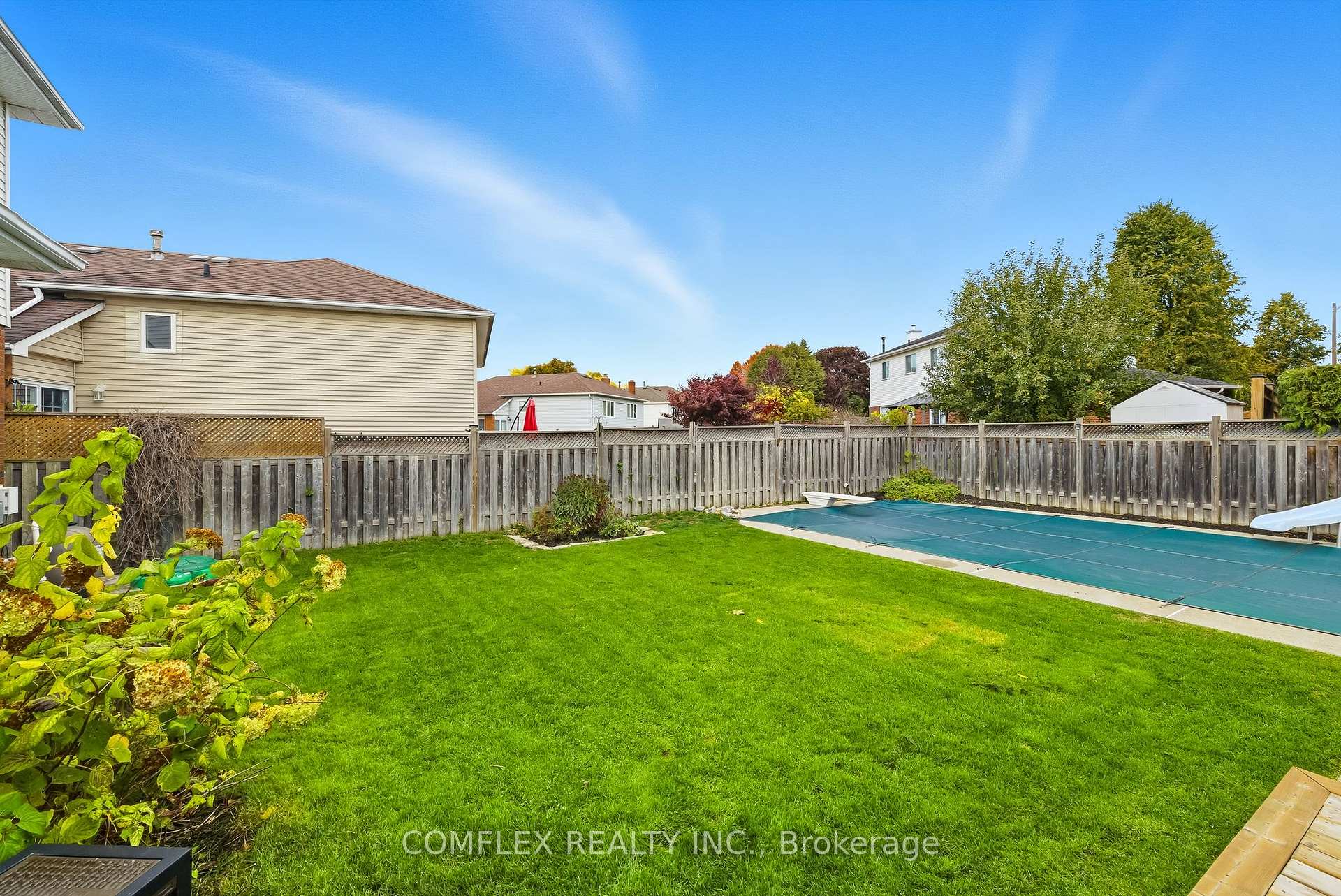 Photo 45 of 16 Orchard Park Drive, Clarington, Bowmanville — HOMEH