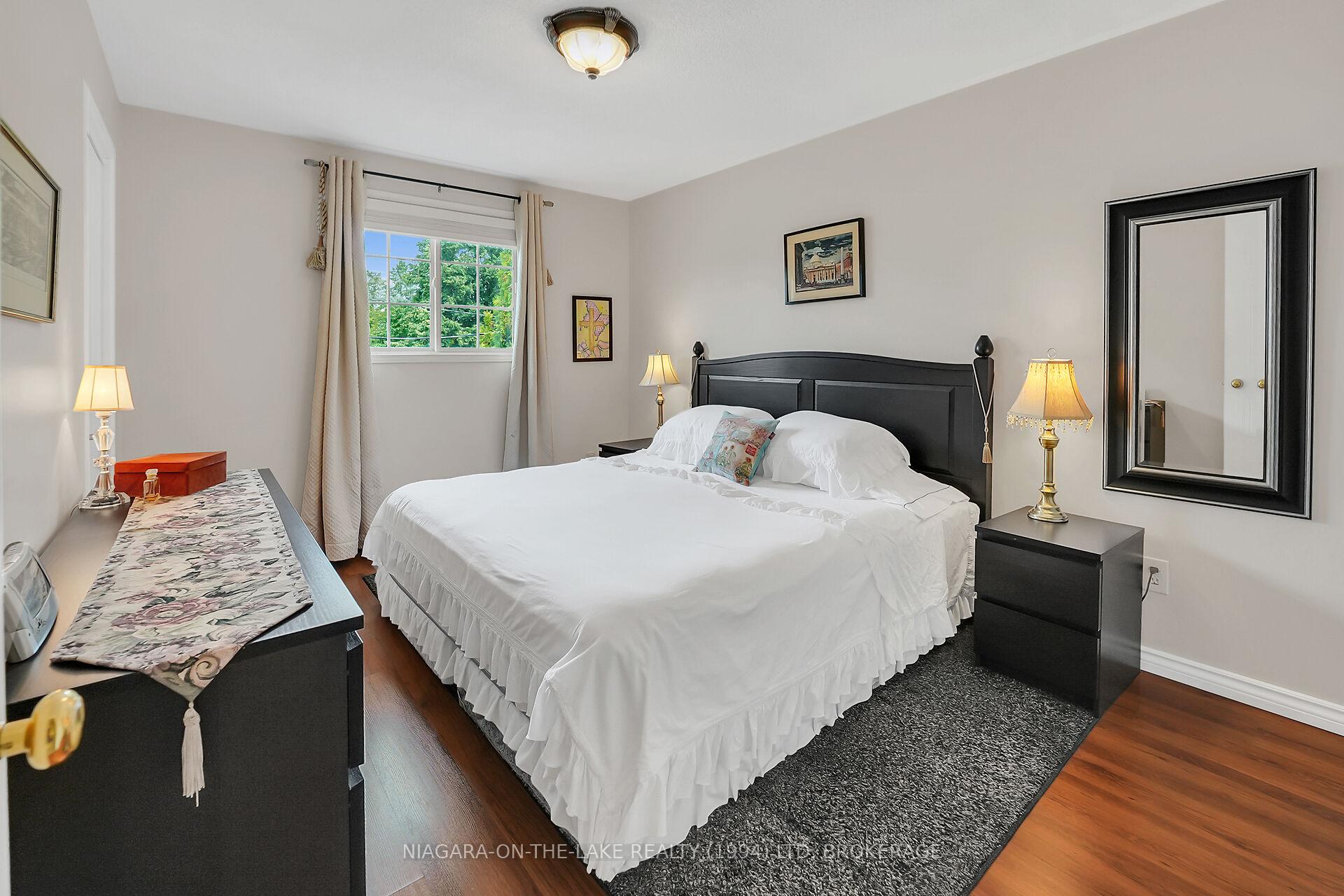 Photo 17 of 6 Lakeside Drive, St. Catharines, Port Weller — HOMEH