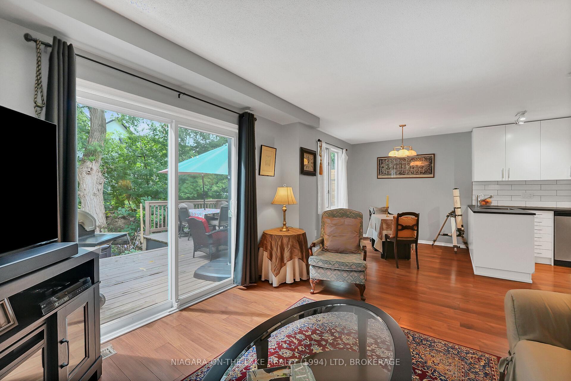 Photo 34 of 6 Lakeside Drive, St. Catharines, Port Weller — HOMEH