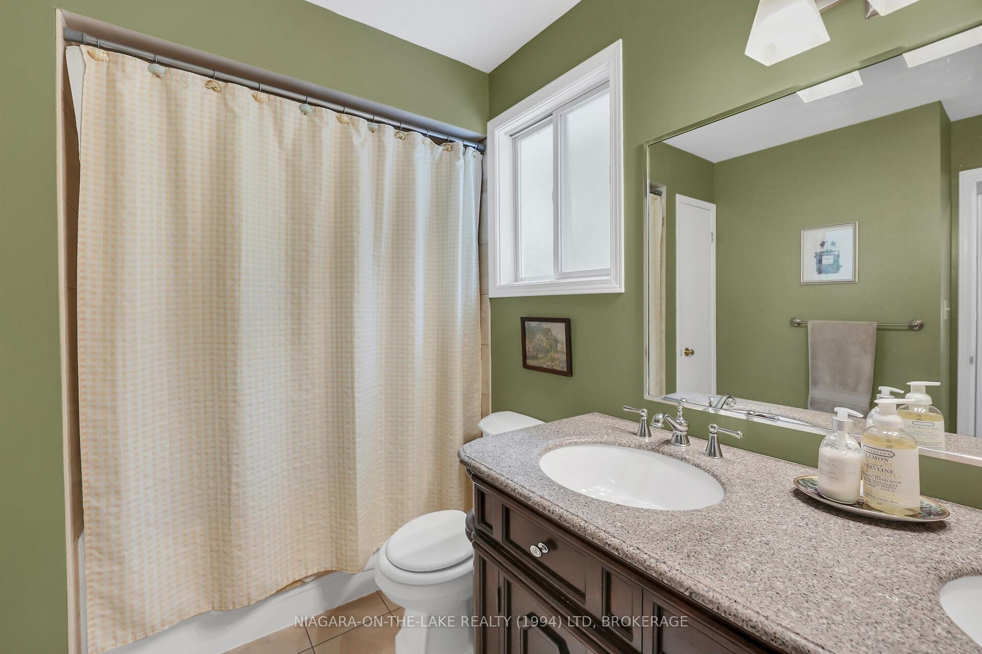 Photo 45 of 6 Lakeside Drive, St. Catharines, Port Weller — HOMEH