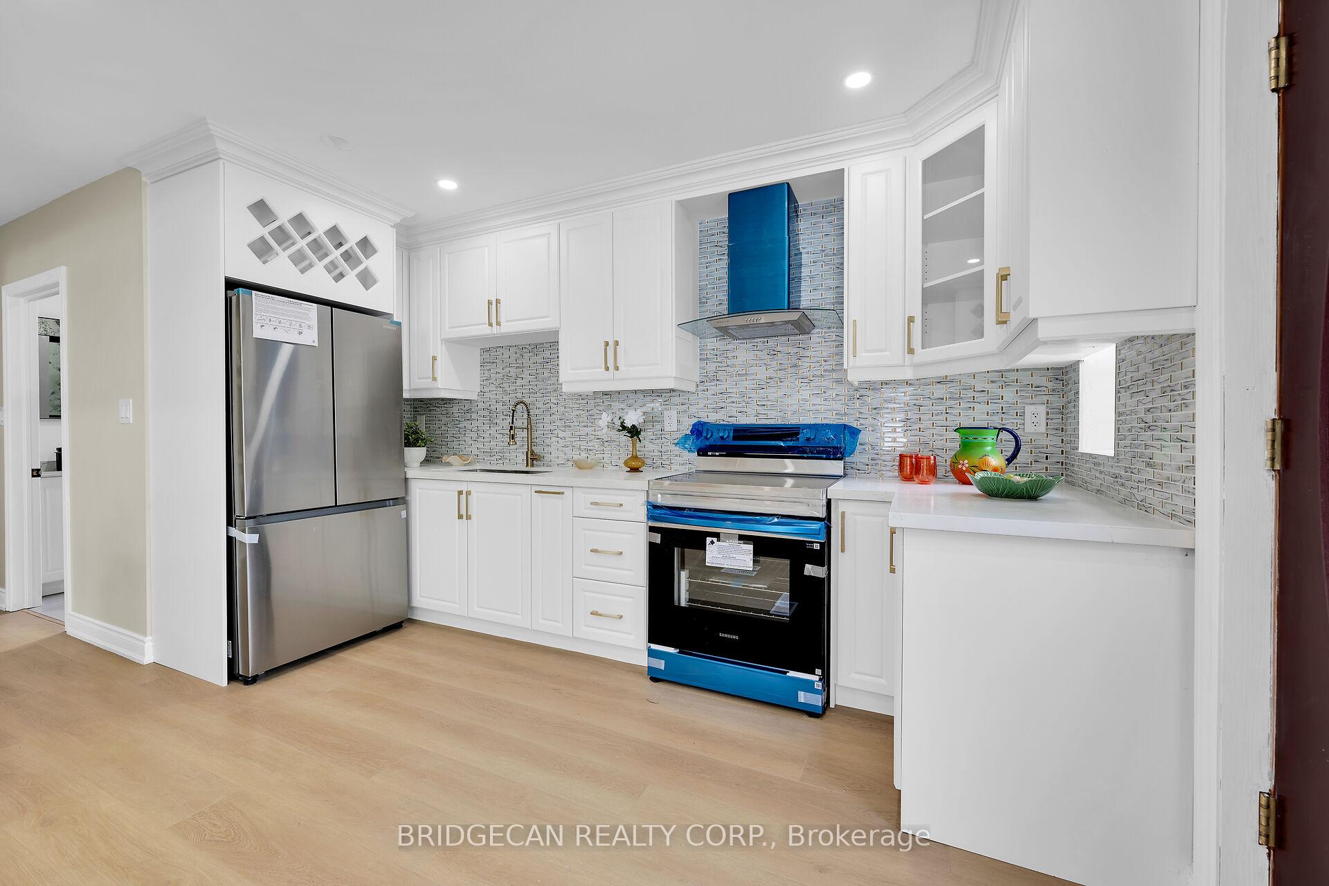 Photo 26 of 258 Brucedale Avenue E, Hamilton, Inch Park — HOMEH