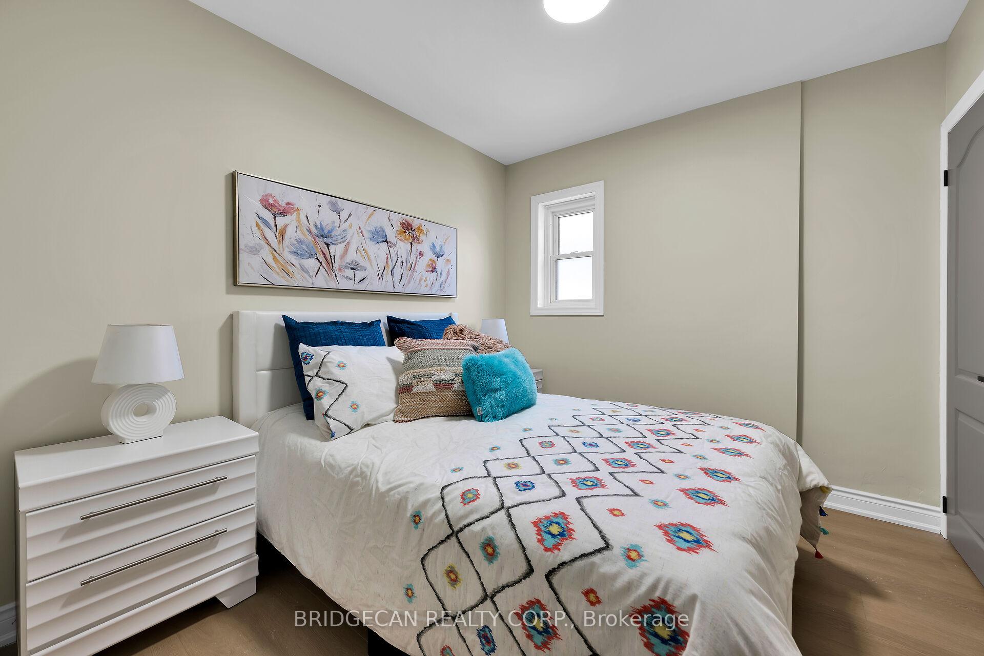 Photo 19 of 258 Brucedale Avenue E, Hamilton, Inch Park — HOMEH