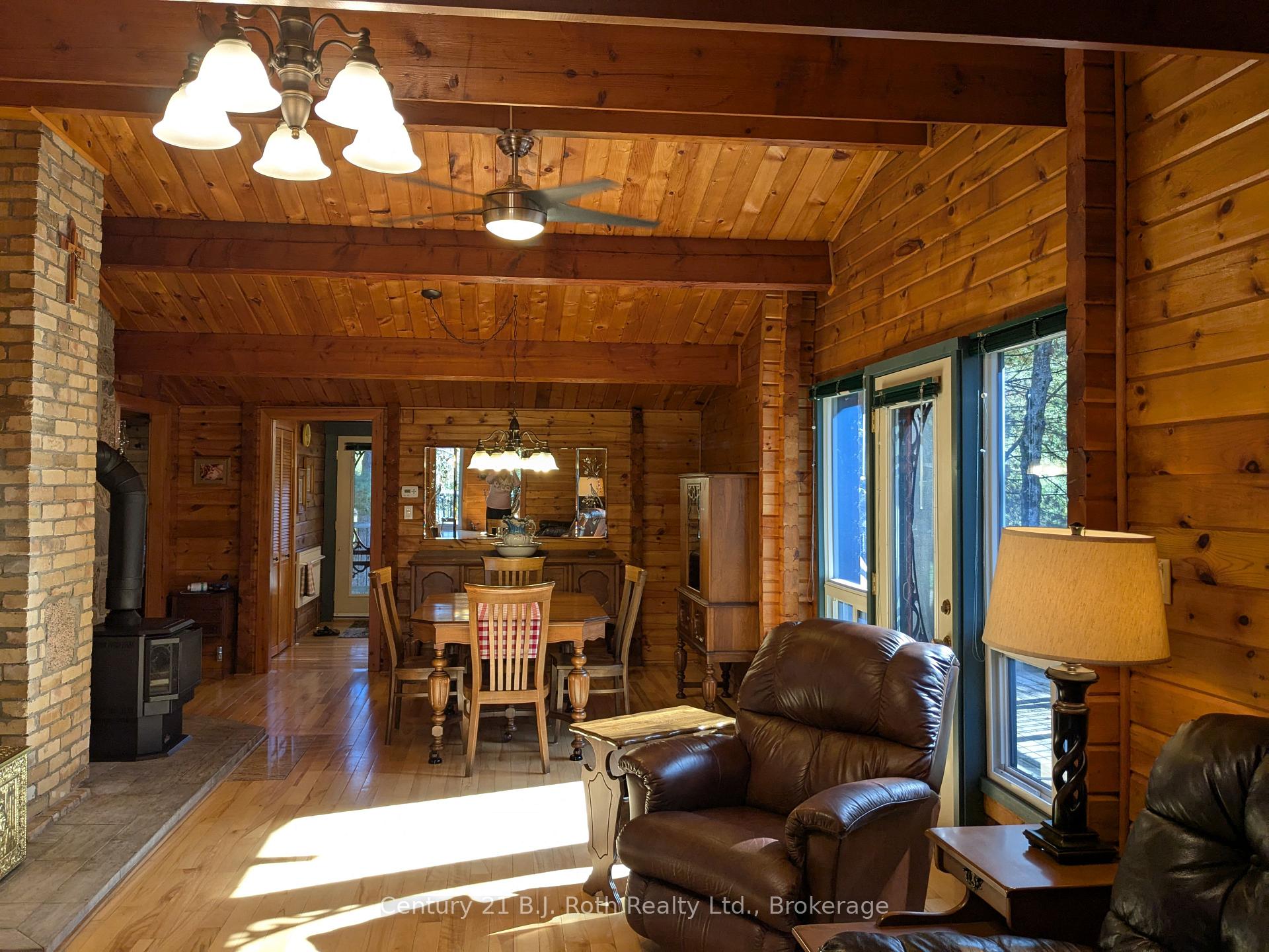 Photo 66 of 71 Victoria Street, Magnetawan — HOMEH