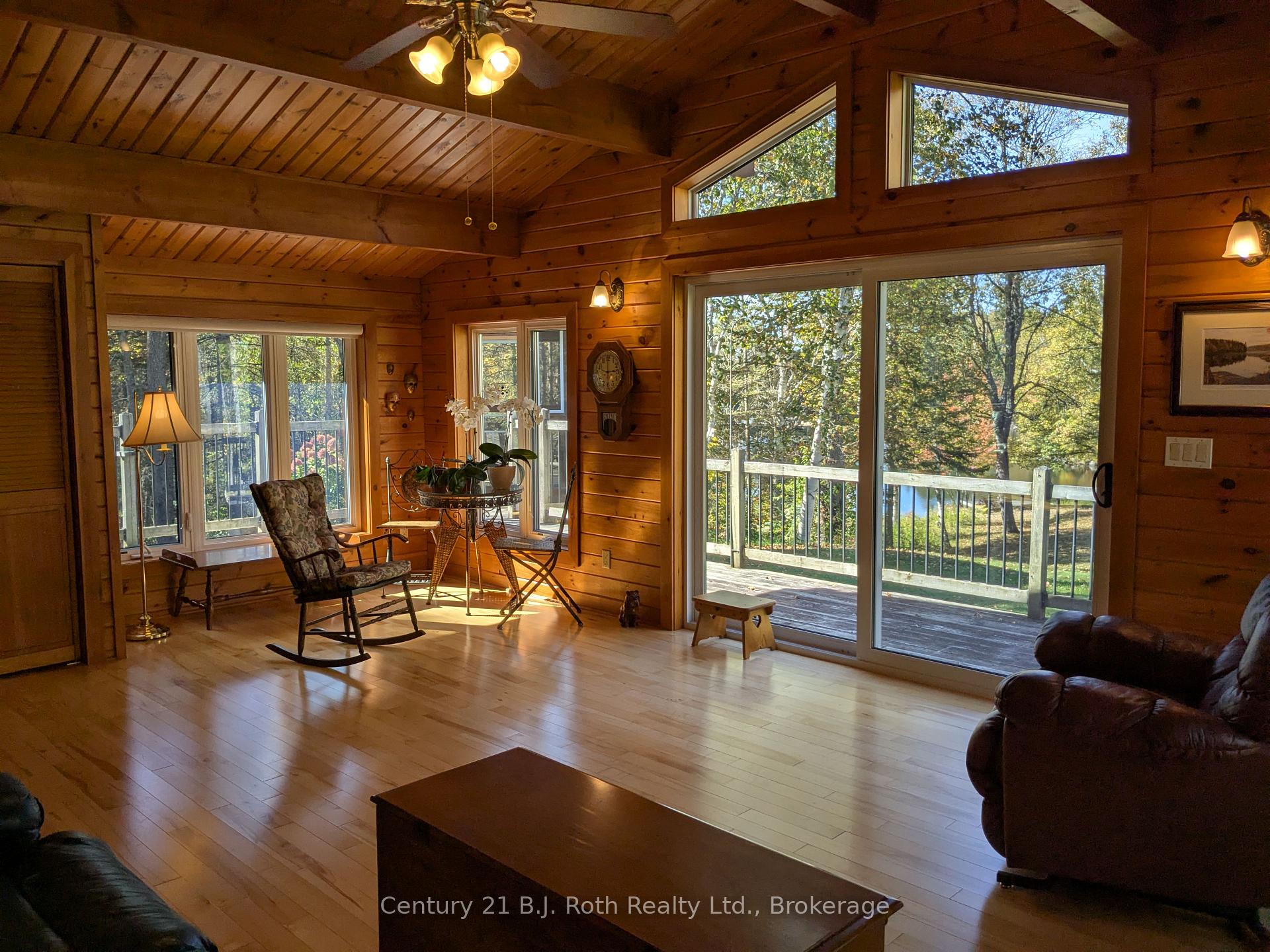 Photo 20 of 71 Victoria Street, Magnetawan — HOMEH