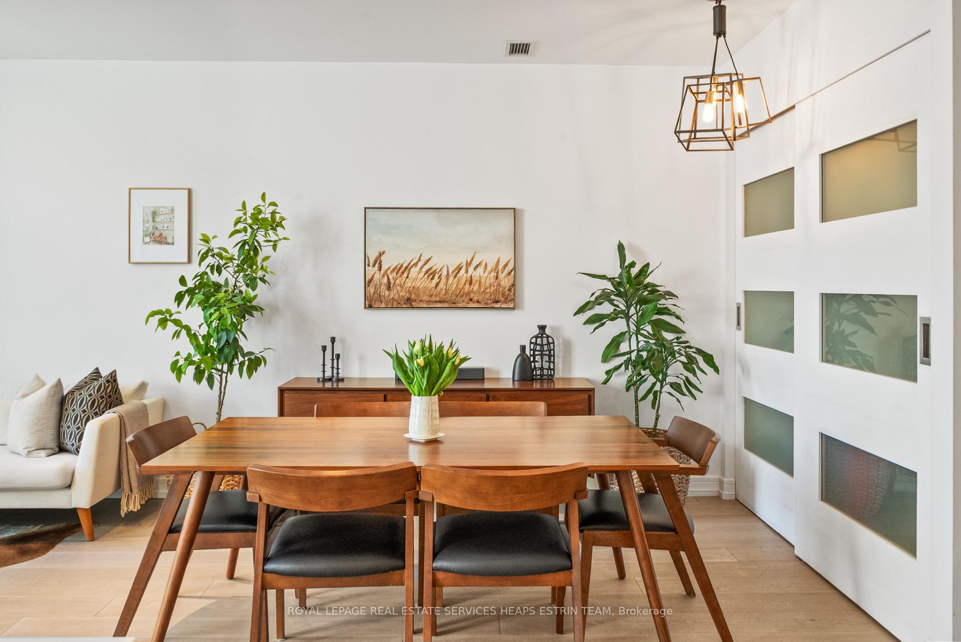 Photo 8 of Unit TH112, 35 Brian Peck Crescent, Toronto, Leaside — HOMEH
