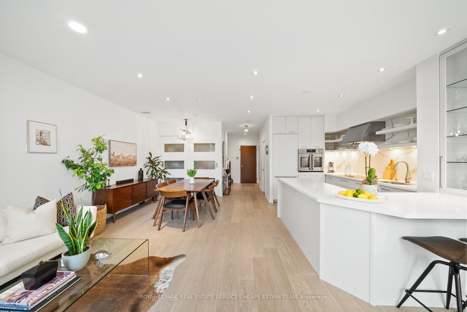 Photo 15 of Unit TH112, 35 Brian Peck Crescent, Toronto, Leaside — HOMEH