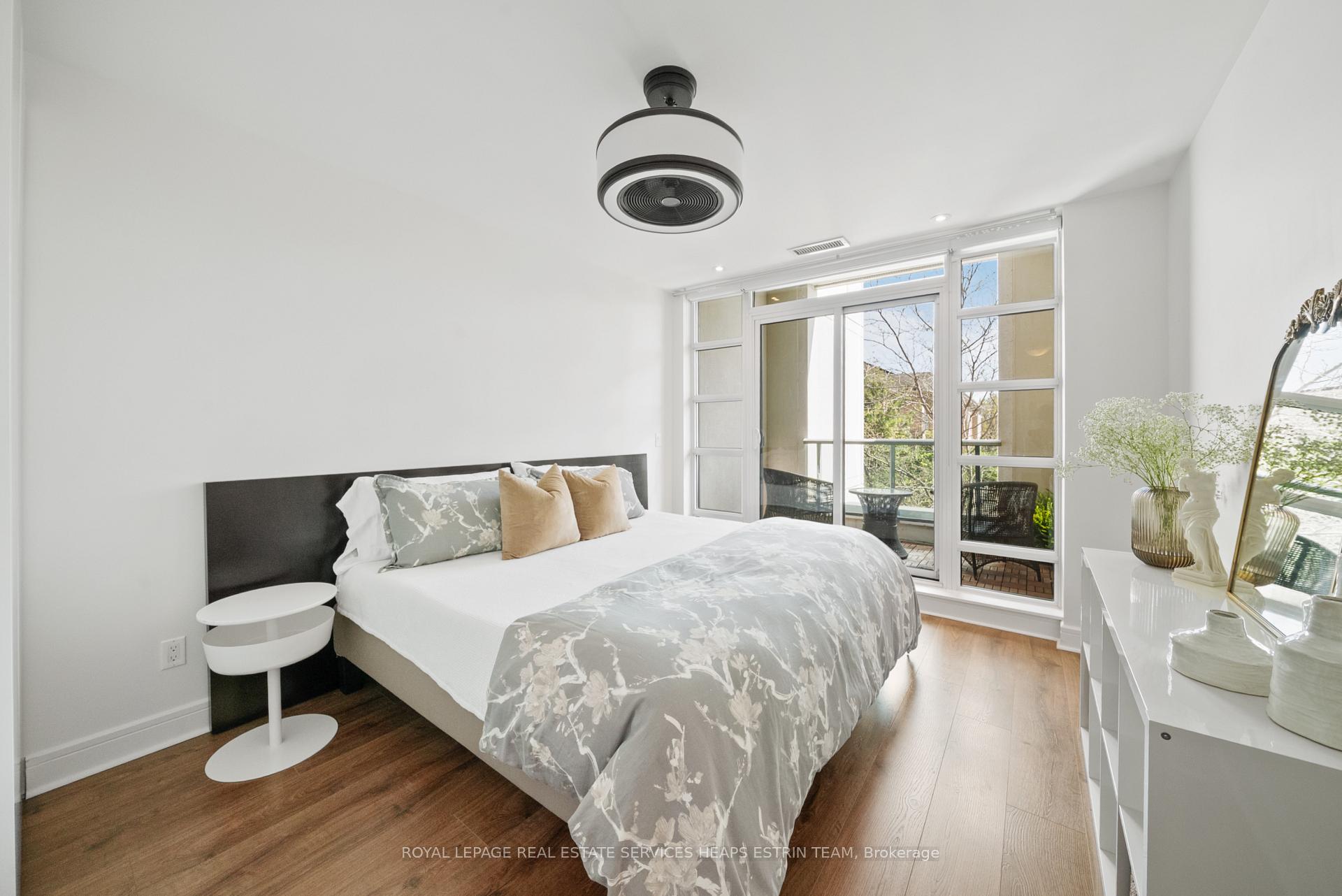 Photo 18 of Unit TH112, 35 Brian Peck Crescent, Toronto, Leaside — HOMEH