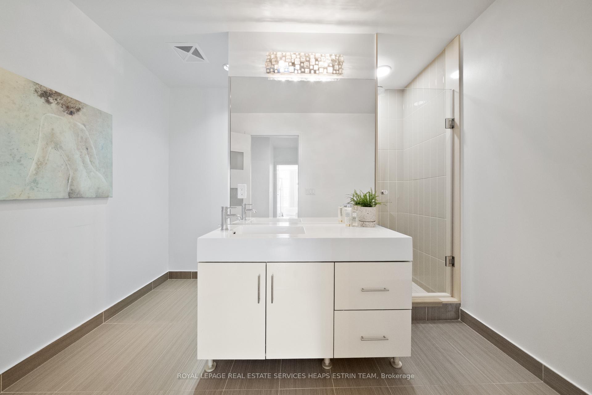 Photo 22 of Unit TH112, 35 Brian Peck Crescent, Toronto, Leaside — HOMEH