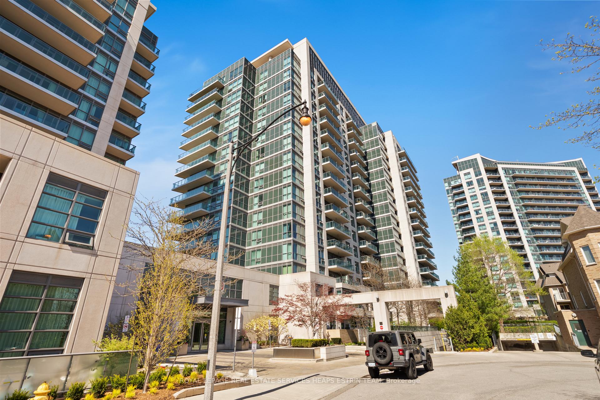 Photo 30 of Unit TH112, 35 Brian Peck Crescent, Toronto, Leaside — HOMEH