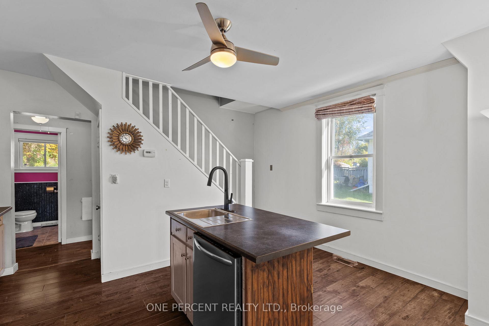 Photo 11 of 151 Huston Street, Burk's Falls — HOMEH