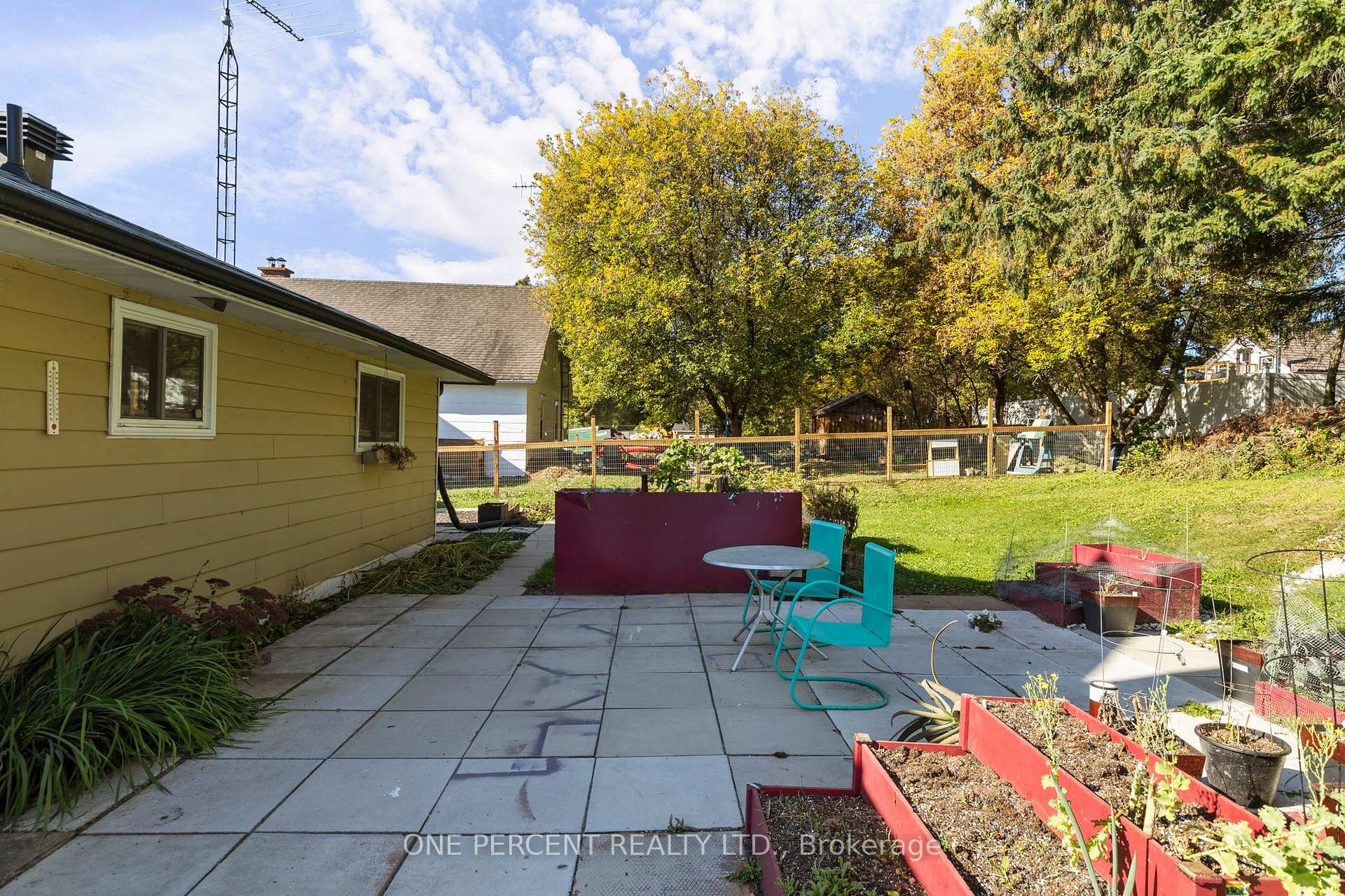 Photo 25 of 151 Huston Street, Burk's Falls — HOMEH