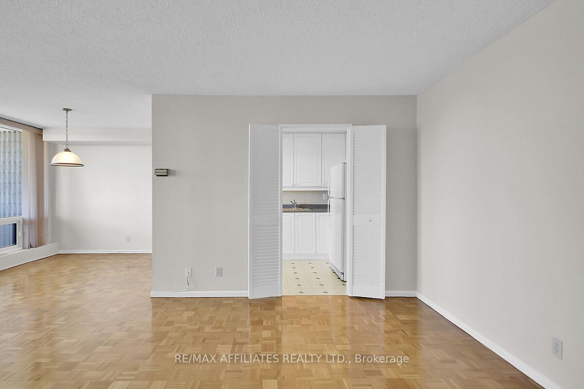 Photo 4 of Unit 605, 265 Poulin Avenue, Ottawa, Britannia — HOMEH