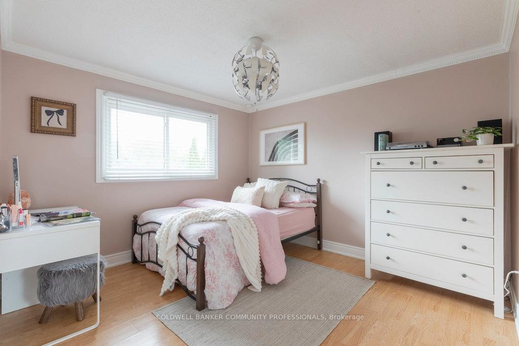 Photo 30 of 8 Colgate Court, Hamilton, Gilbert — HOMEH