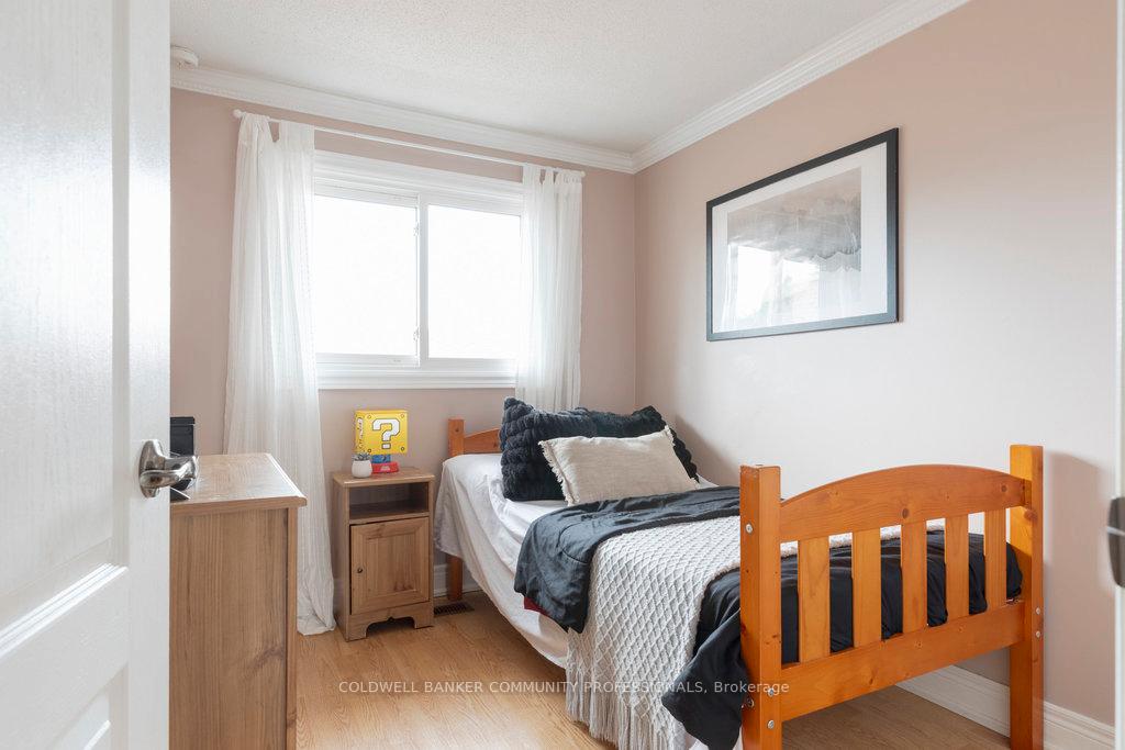 Photo 32 of 8 Colgate Court, Hamilton, Gilbert — HOMEH