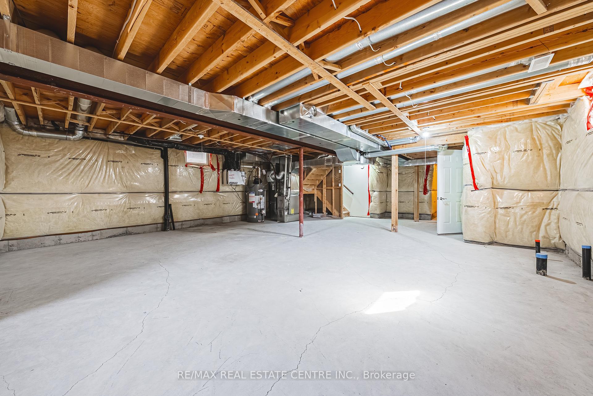 Photo 39 of 107 Hazelton Avenue, Hamilton, Sheldon — HOMEH