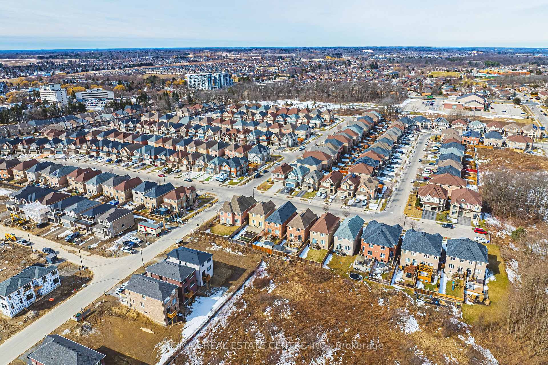 Photo 49 of 107 Hazelton Avenue, Hamilton, Sheldon — HOMEH