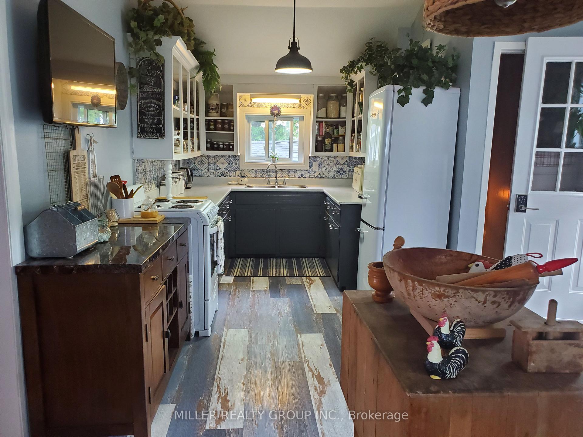 Photo 3 of 394 Probyn Street, Temiskaming Shores, Haileybury — HOMEH