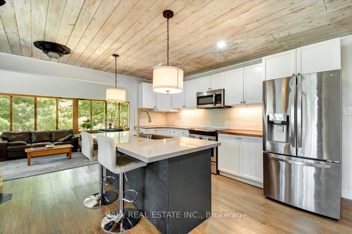 Photo 24 of 51 Lucerne Lake Drive, Faraday — HOMEH