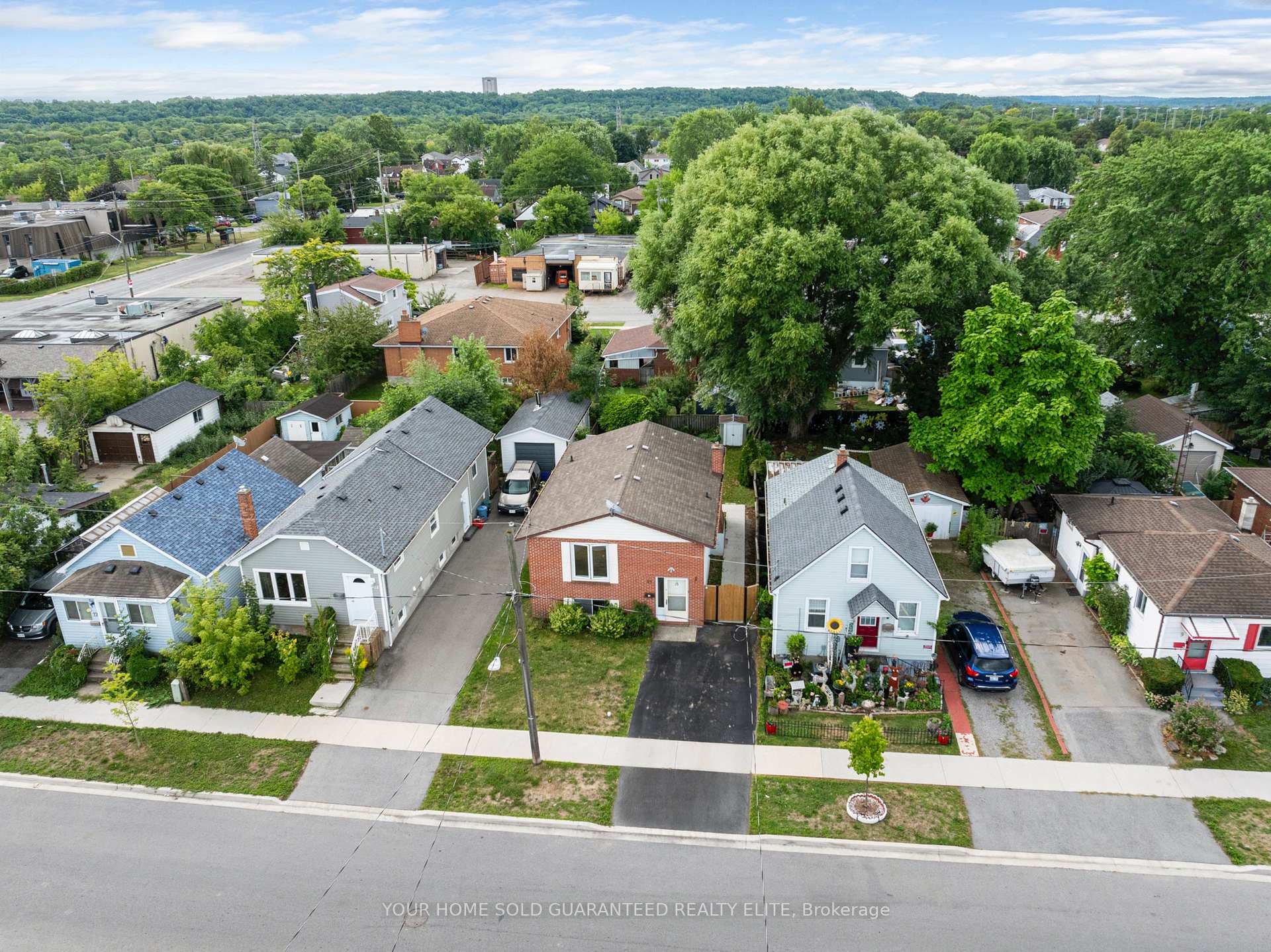 Photo 17 of 13 Cumming Street, St. Catharines, Western Hill — HOMEH