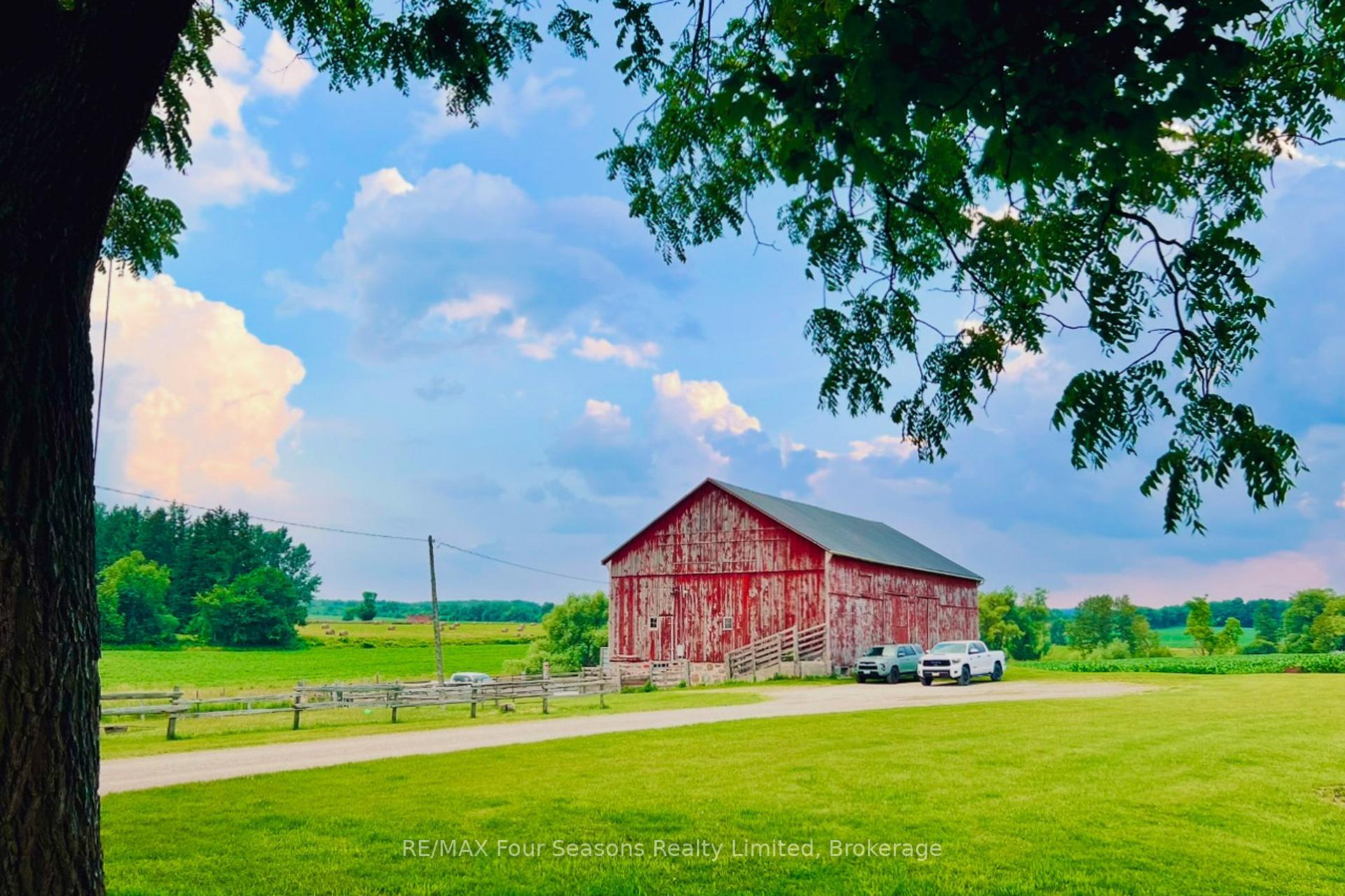 Photo 12 of 1154 Fairgrounds Road S, Clearview, Rural Clearview — HOMEH