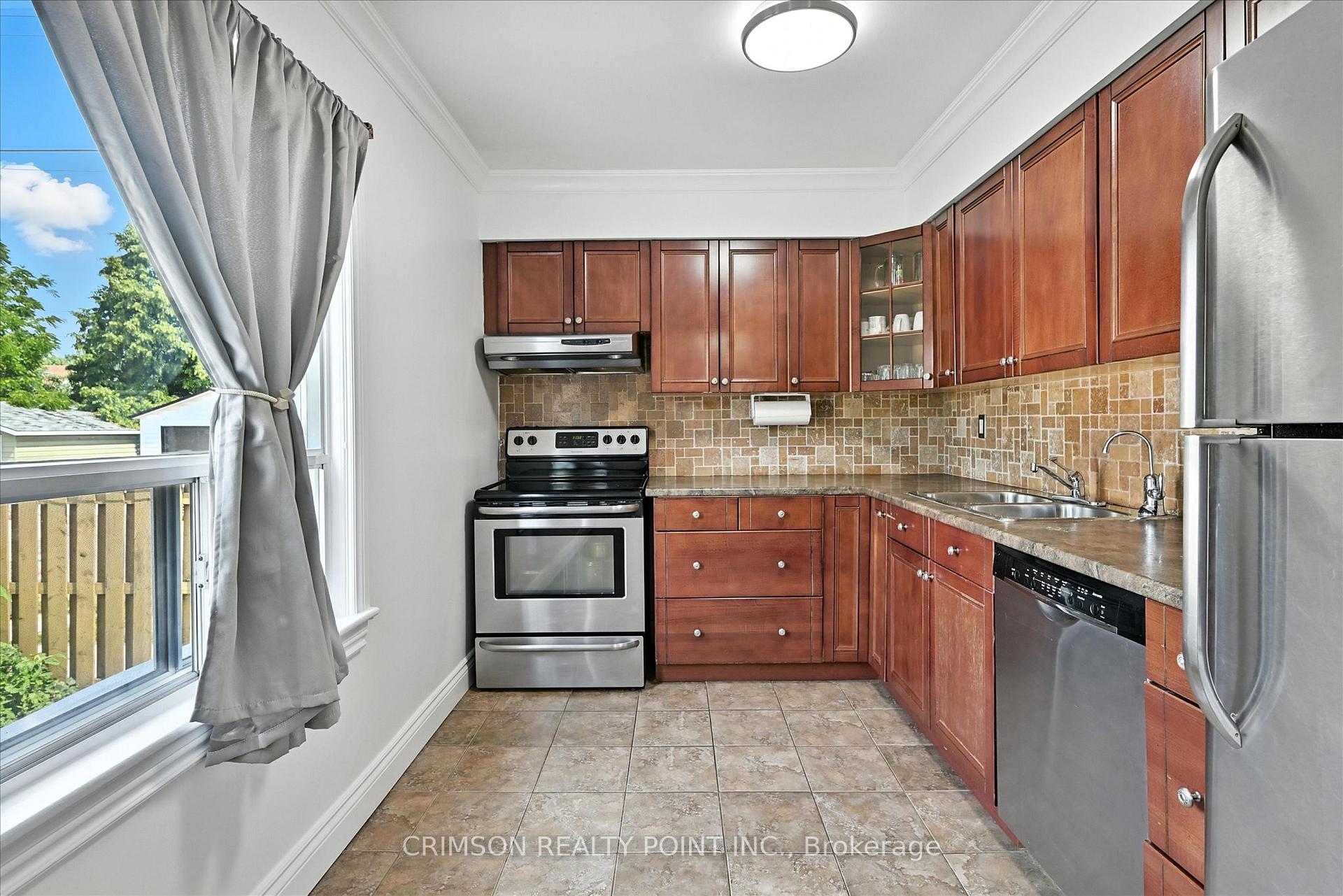 Photo 17 of 250 East 28th Street, Hamilton, Eastmount — HOMEH