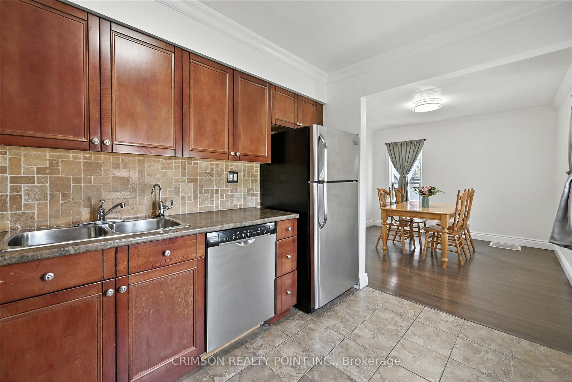 Photo 20 of 250 East 28th Street, Hamilton, Eastmount — HOMEH