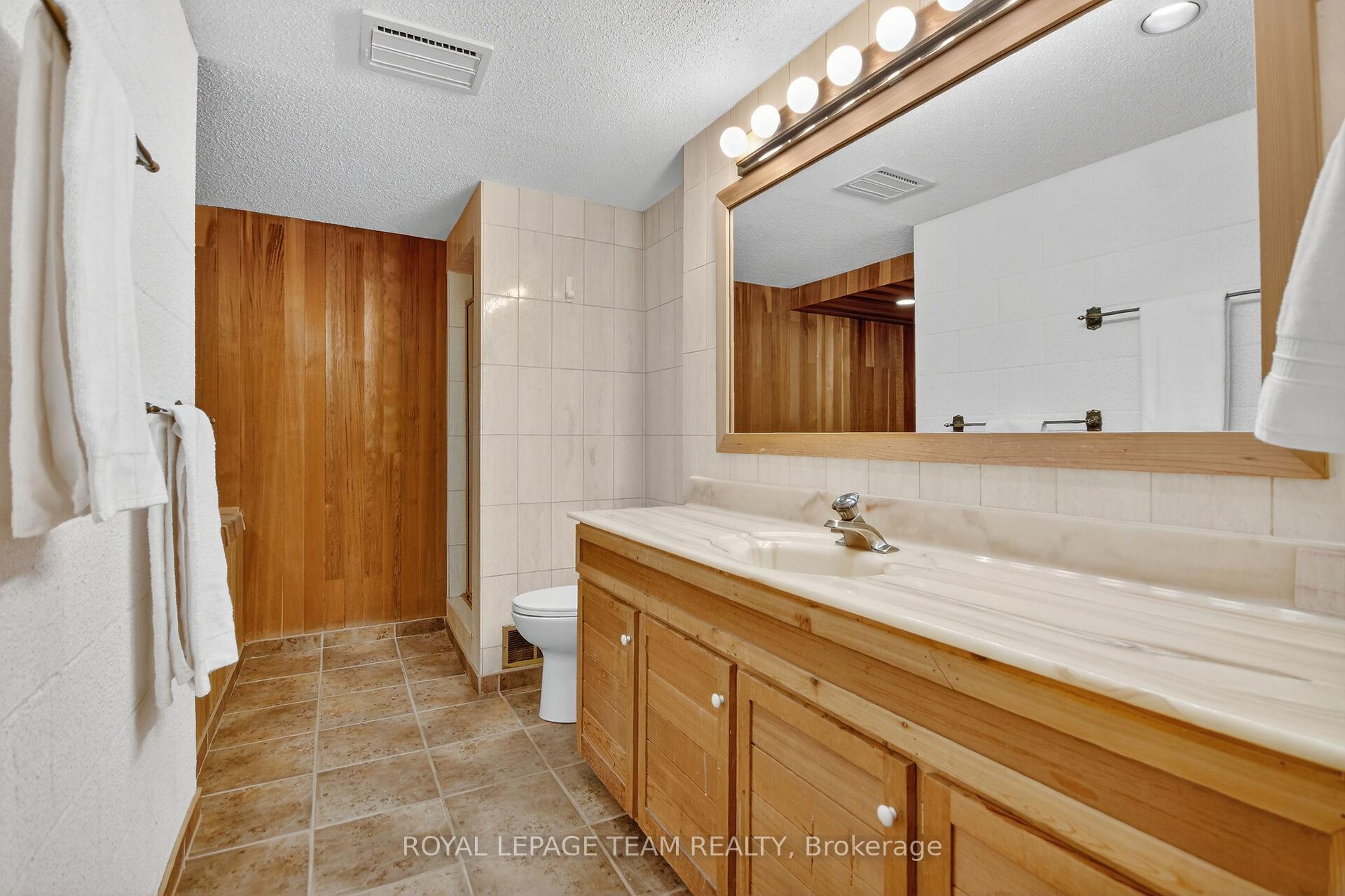 Photo 29 of 20 Beaumaris Drive, Ottawa, Bruce Farm/Graham Park/Qualicum/Bellands — HOMEH