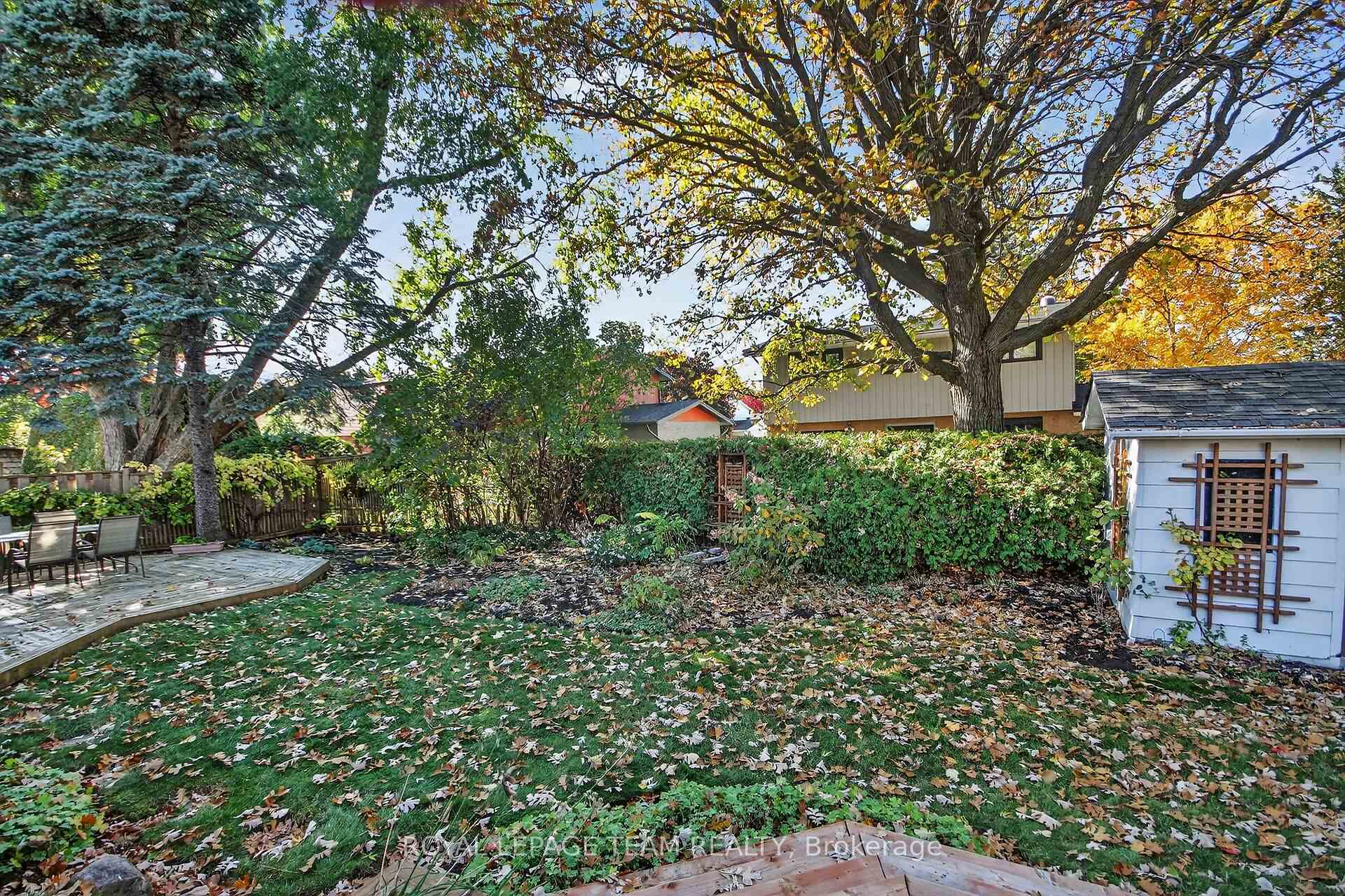 Photo 32 of 20 Beaumaris Drive, Ottawa, Bruce Farm/Graham Park/Qualicum/Bellands — HOMEH