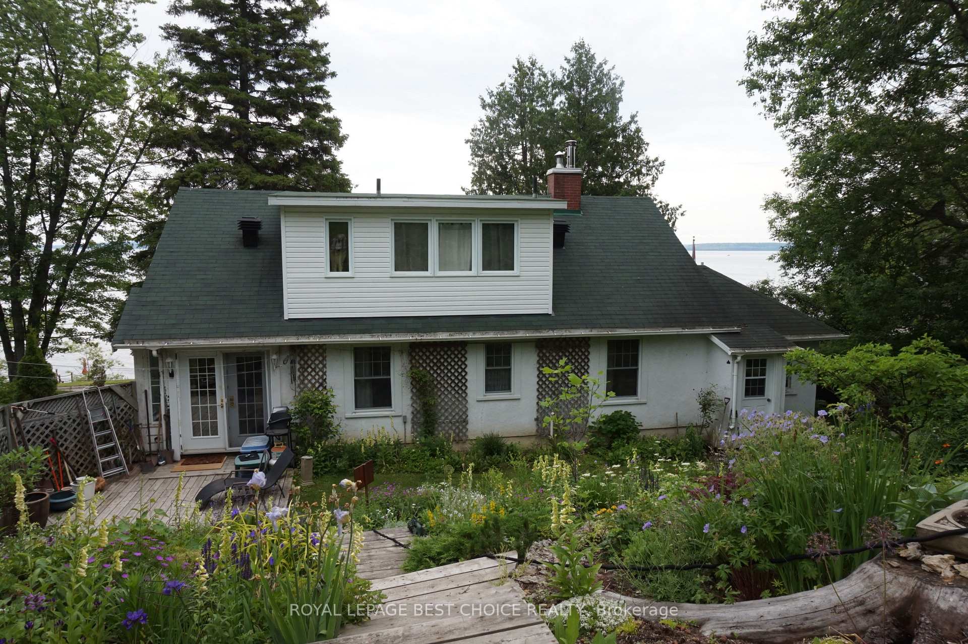 Photo 4 of 748 Lakeshore Road, Temiskaming Shores, Haileybury — HOMEH